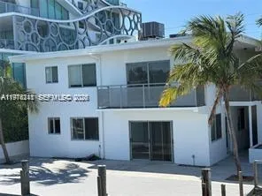 8435 Crespi Blvd 6, Miami Beach, Florida 33141, Miami Beach, Florida 33141, 2 Bedrooms Bedrooms, ,2 BathroomsBathrooms,Residential Lease,For Rent,8435 Crespi Blvd 6, Miami Beach, Florida 33141,A11976211