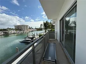 8435 Crespi Blvd 6, Miami Beach, Florida 33141, Miami Beach, Florida 33141, 2 Bedrooms Bedrooms, ,2 BathroomsBathrooms,Residential Lease,For Rent,8435 Crespi Blvd 6, Miami Beach, Florida 33141,A11976211
