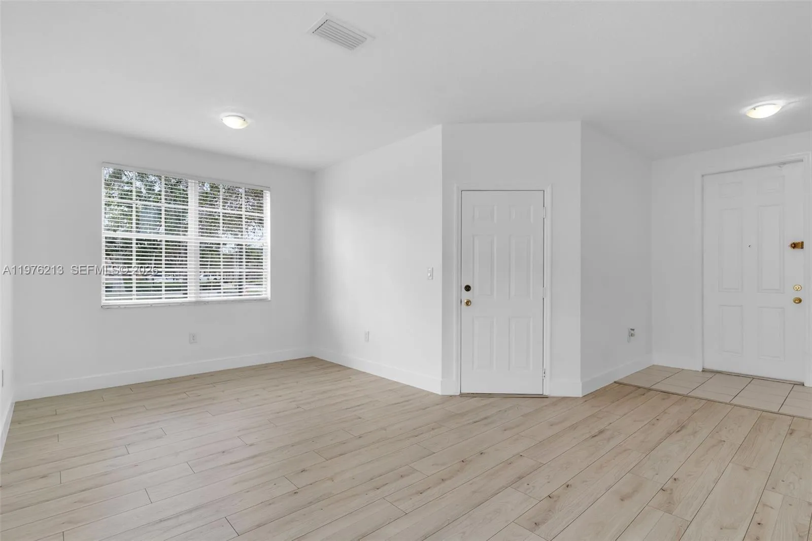 925 Sw 152nd Ct, Miami, Florida 33194, Miami, Florida 33194, 3 Bedrooms Bedrooms, ,2 BathroomsBathrooms,Residential Lease,For Rent,925 Sw 152nd Ct, Miami, Florida 33194,A11976213