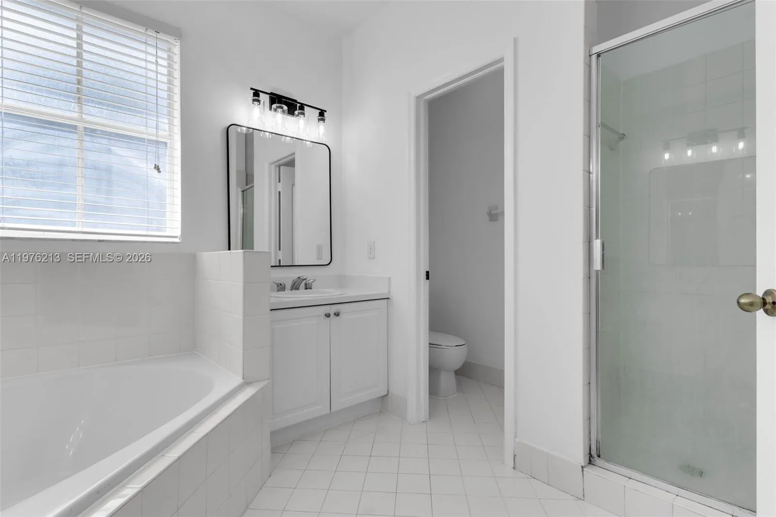 925 Sw 152nd Ct, Miami, Florida 33194, Miami, Florida 33194, 3 Bedrooms Bedrooms, ,2 BathroomsBathrooms,Residential Lease,For Rent,925 Sw 152nd Ct, Miami, Florida 33194,A11976213