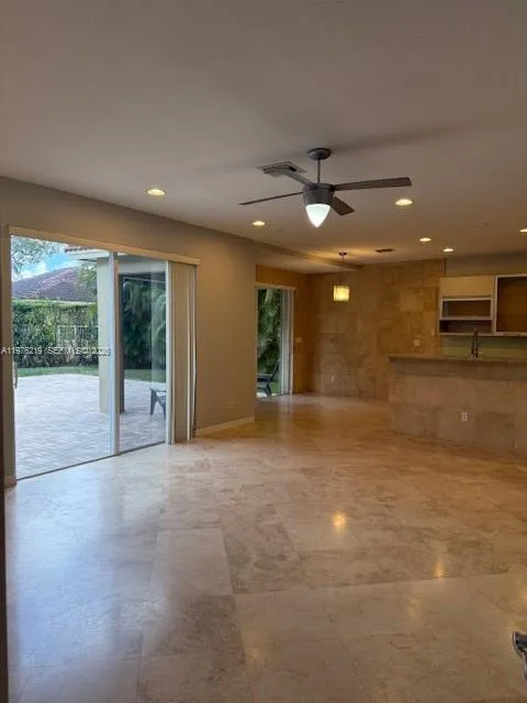 4160 Cascade Ter, Weston, Florida 33332, Weston, Florida 33332, 5 Bedrooms Bedrooms, ,4 BathroomsBathrooms,Residential,For Sale,4160 Cascade Ter, Weston, Florida 33332,A11976219