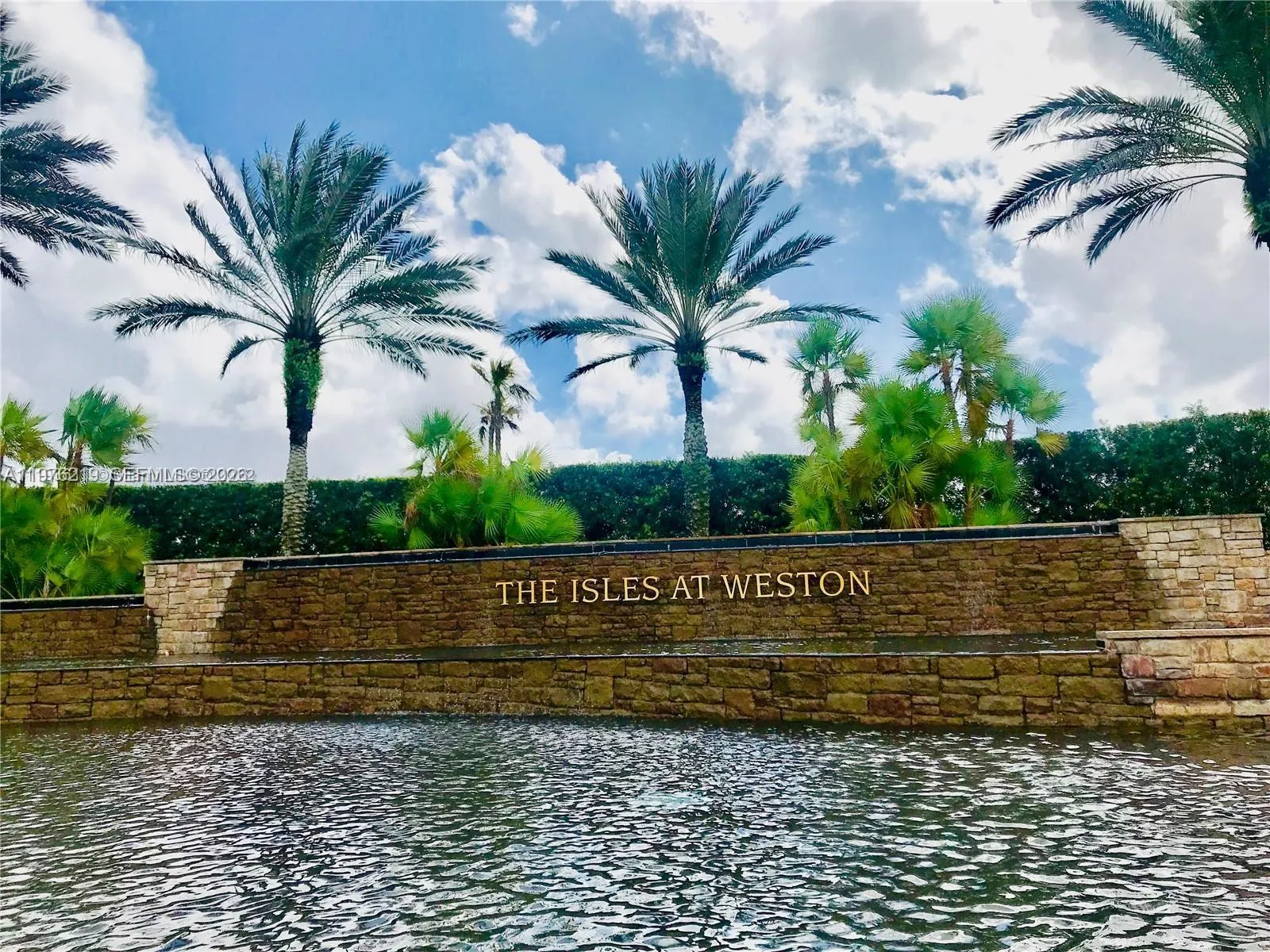 4160 Cascade Ter, Weston, Florida 33332, Weston, Florida 33332, 5 Bedrooms Bedrooms, ,4 BathroomsBathrooms,Residential,For Sale,4160 Cascade Ter, Weston, Florida 33332,A11976219