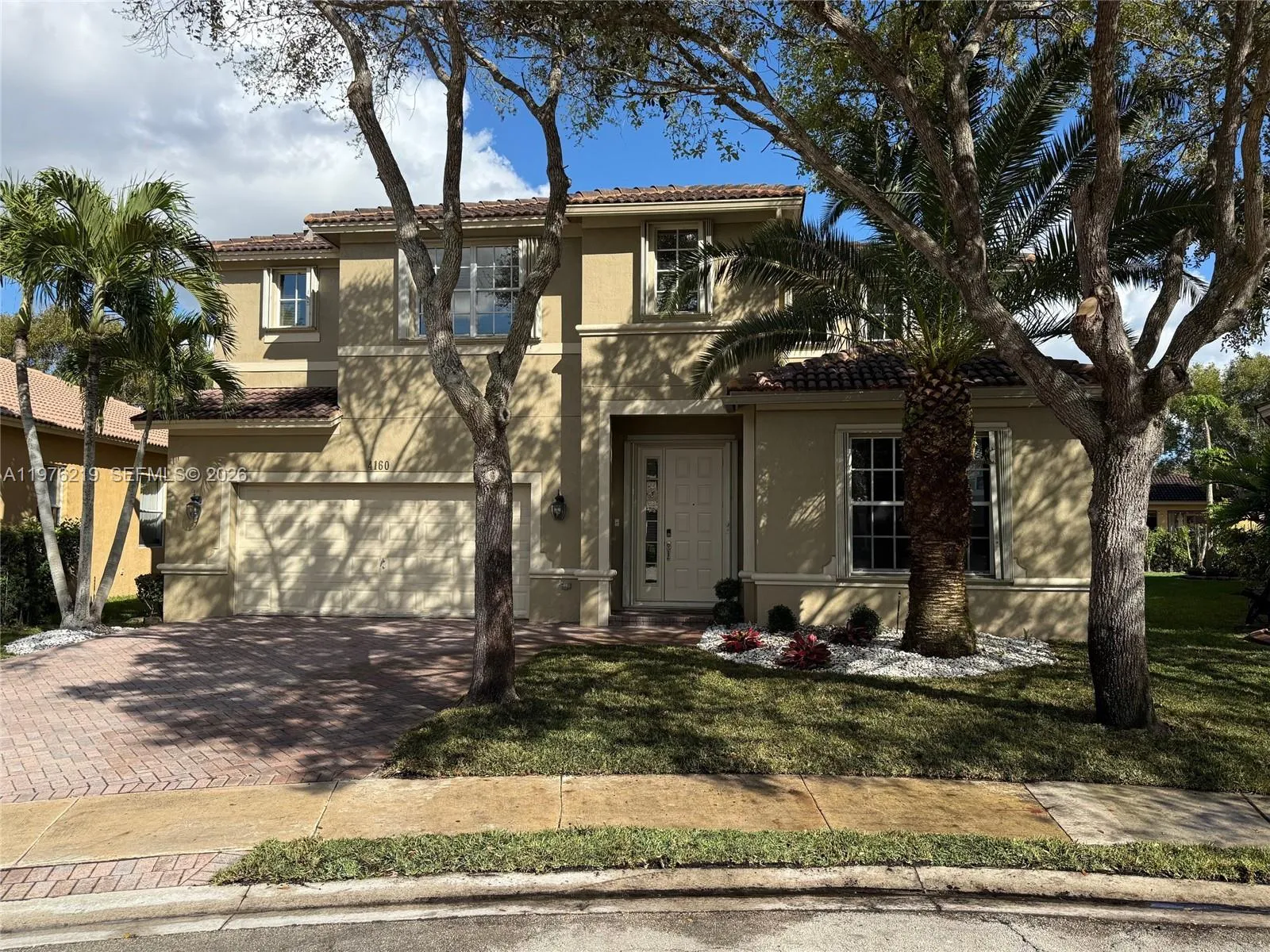 4160 Cascade Ter, Weston, Florida 33332, Weston, Florida 33332, 5 Bedrooms Bedrooms, ,4 BathroomsBathrooms,Residential,For Sale,4160 Cascade Ter, Weston, Florida 33332,A11976219