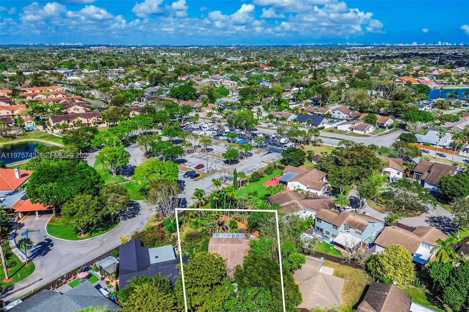 11727 Sw 132nd Pl, Miami, Florida 33186, Miami, Florida 33186, 2 Bedrooms Bedrooms, ,2 BathroomsBathrooms,Residential,For Sale,11727 Sw 132nd Pl, Miami, Florida 33186,A11975743