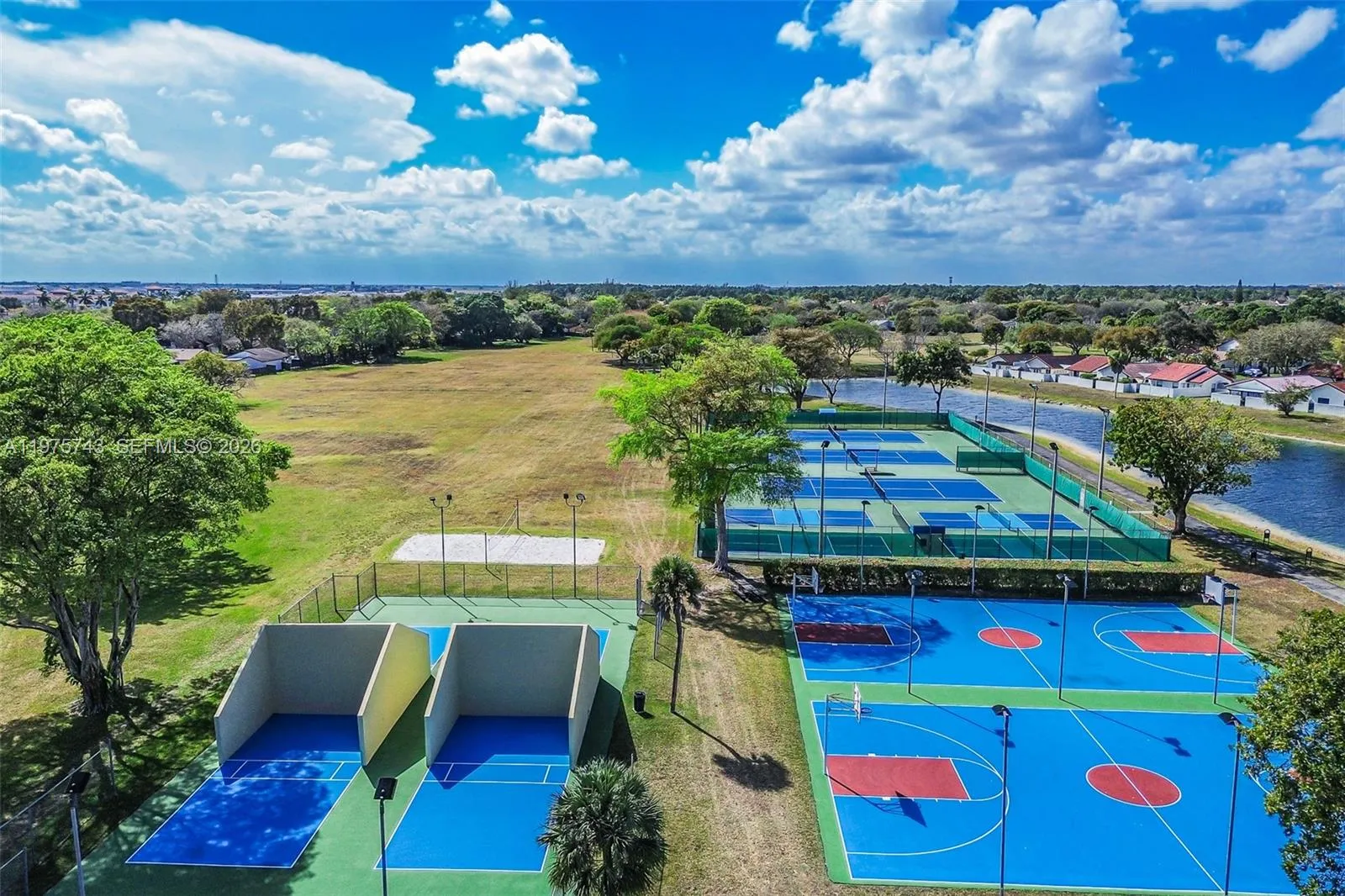 11727 Sw 132nd Pl, Miami, Florida 33186, Miami, Florida 33186, 2 Bedrooms Bedrooms, ,2 BathroomsBathrooms,Residential,For Sale,11727 Sw 132nd Pl, Miami, Florida 33186,A11975743
