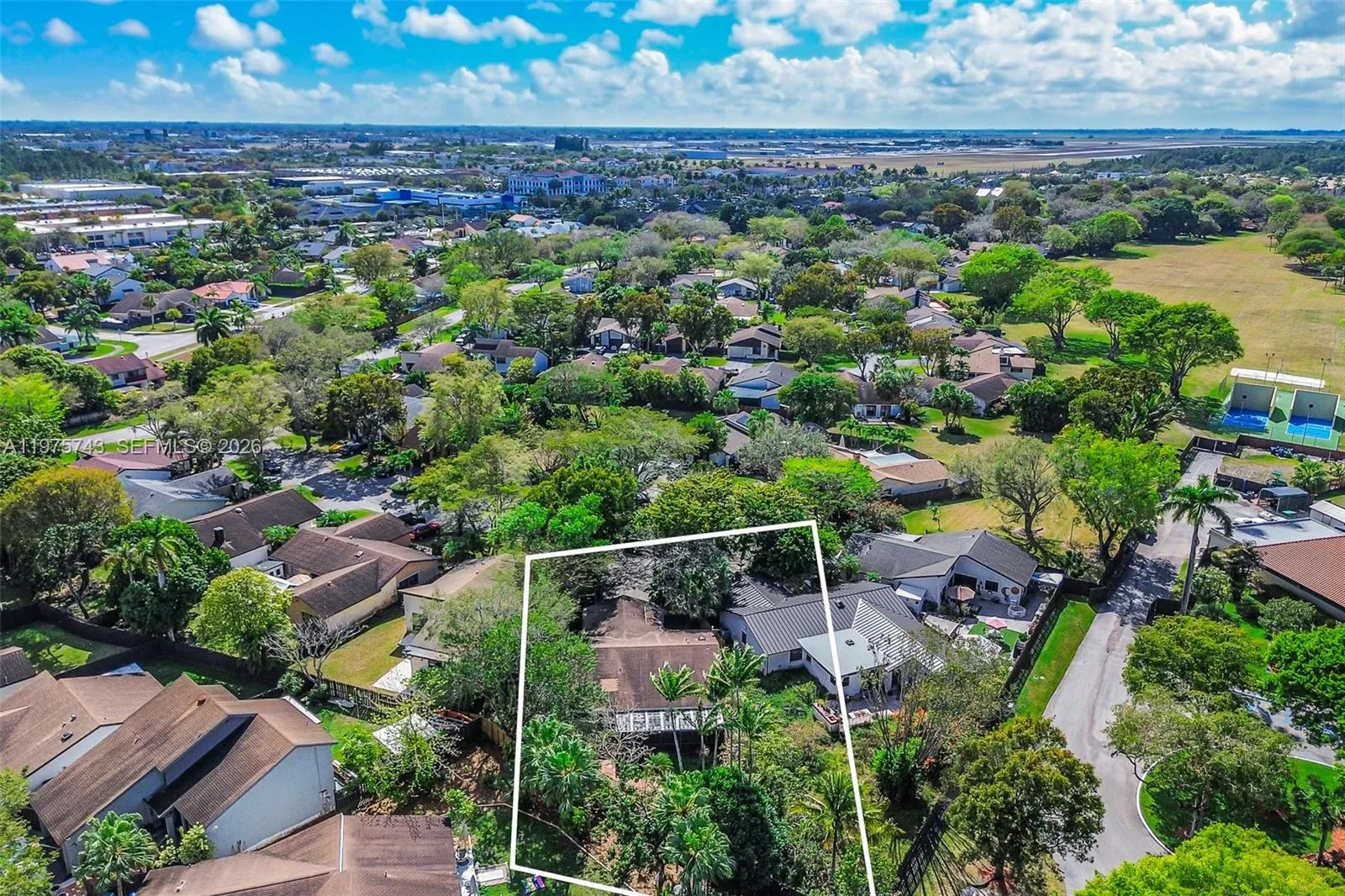 11727 Sw 132nd Pl, Miami, Florida 33186, Miami, Florida 33186, 2 Bedrooms Bedrooms, ,2 BathroomsBathrooms,Residential,For Sale,11727 Sw 132nd Pl, Miami, Florida 33186,A11975743