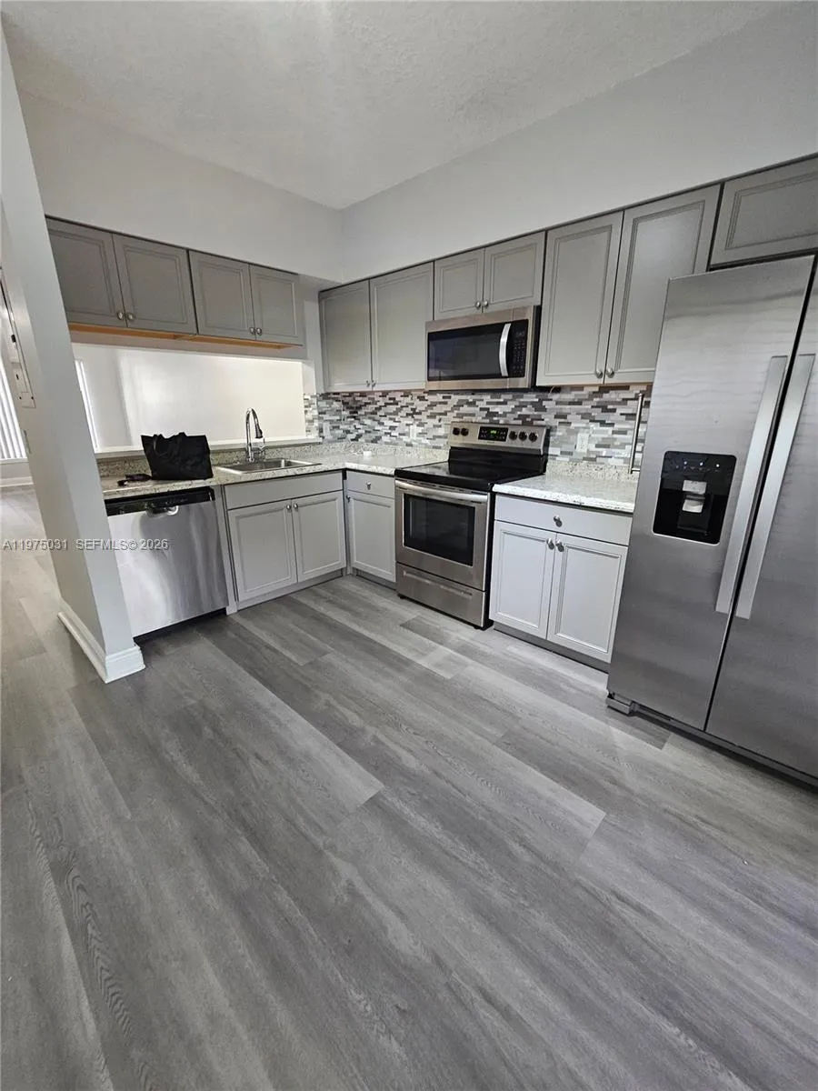 3305 Cabaret Ln 3305, Margate, Florida 33063, Margate, Florida 33063, 2 Bedrooms Bedrooms, ,2 BathroomsBathrooms,Residential Lease,For Rent,3305 Cabaret Ln 3305, Margate, Florida 33063,A11975031