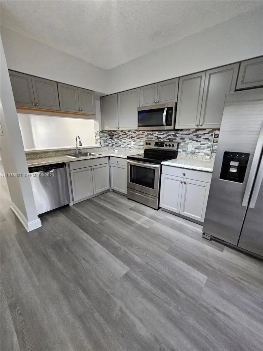3305 Cabaret Ln 3305, Margate, Florida 33063, Margate, Florida 33063, 2 Bedrooms Bedrooms, ,2 BathroomsBathrooms,Residential Lease,For Rent,3305 Cabaret Ln 3305, Margate, Florida 33063,A11975031