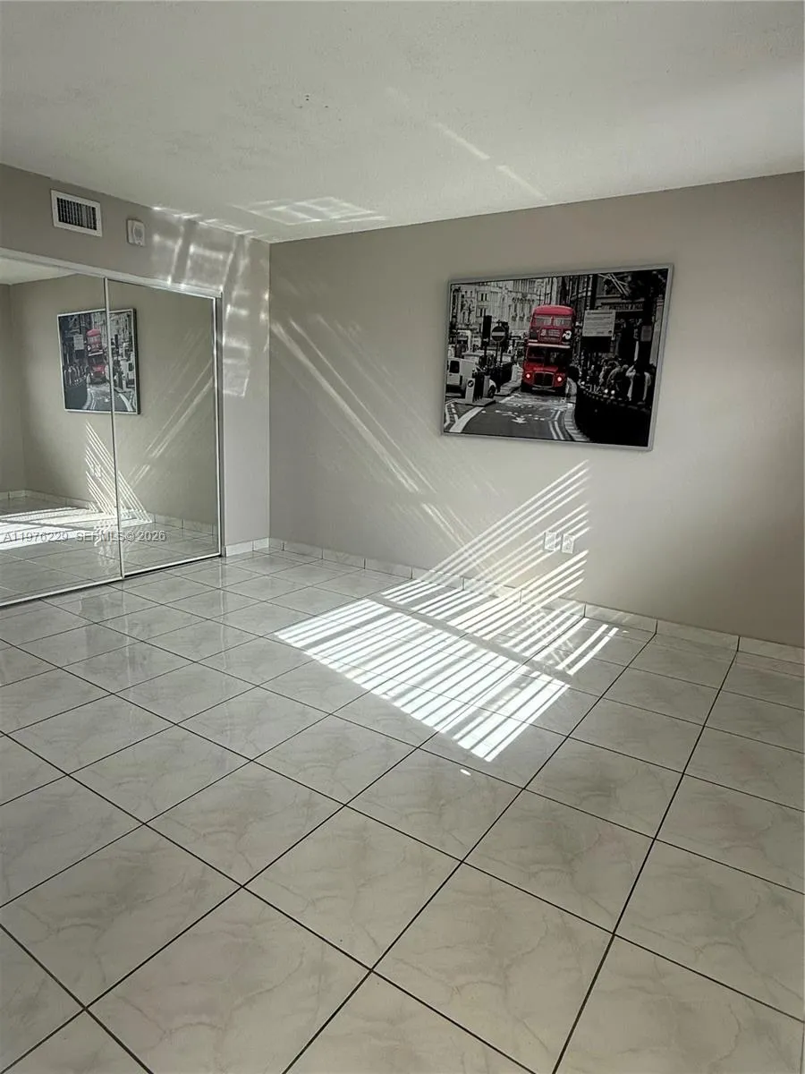 1780 Ne 191st St 806-2, Miami, Florida 33179, Miami, Florida 33179, 1 Bedroom Bedrooms, ,1 BathroomBathrooms,Residential,For Sale,1780 Ne 191st St 806-2, Miami, Florida 33179,A11976229