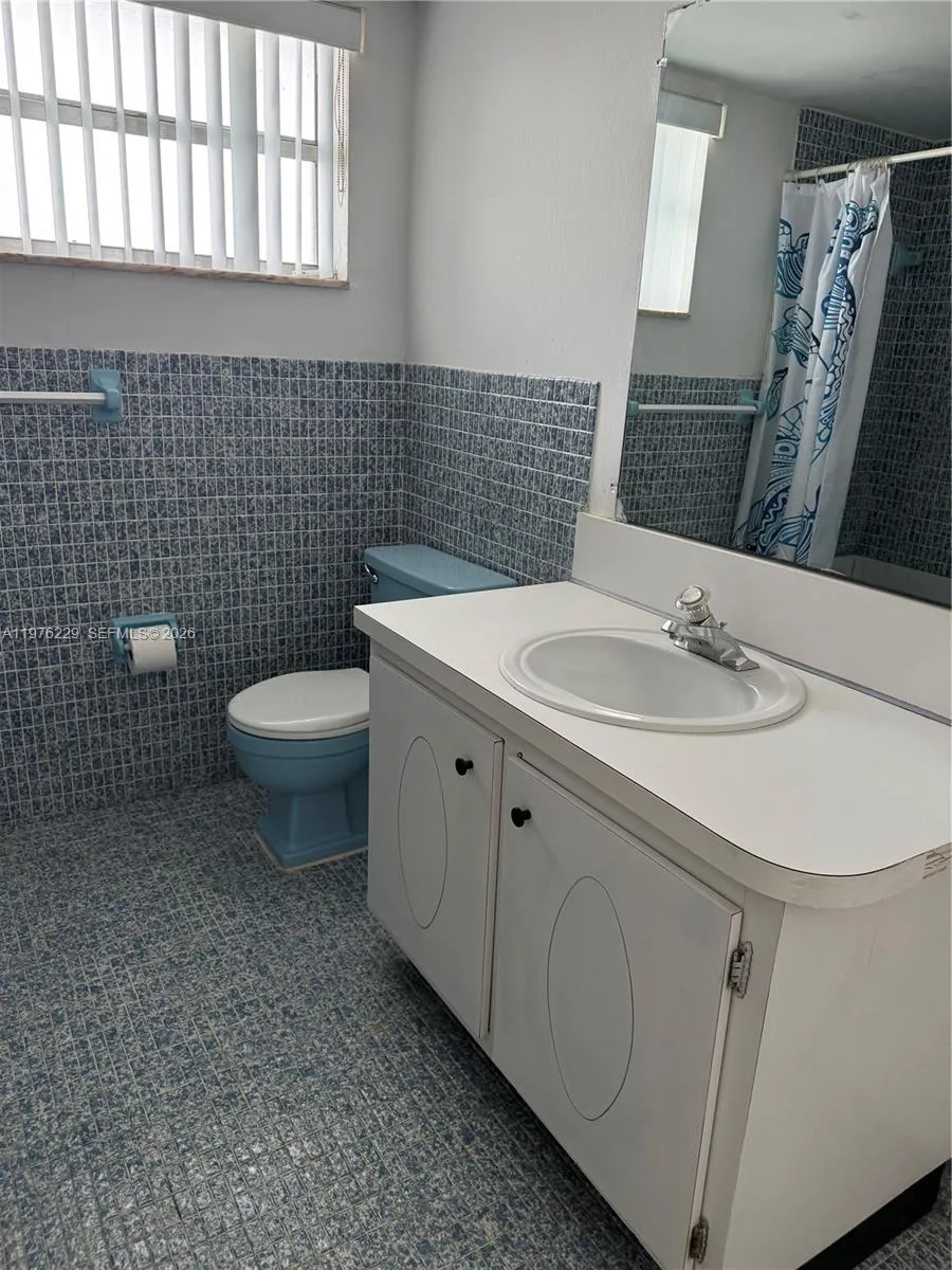 1780 Ne 191st St 806-2, Miami, Florida 33179, Miami, Florida 33179, 1 Bedroom Bedrooms, ,1 BathroomBathrooms,Residential,For Sale,1780 Ne 191st St 806-2, Miami, Florida 33179,A11976229