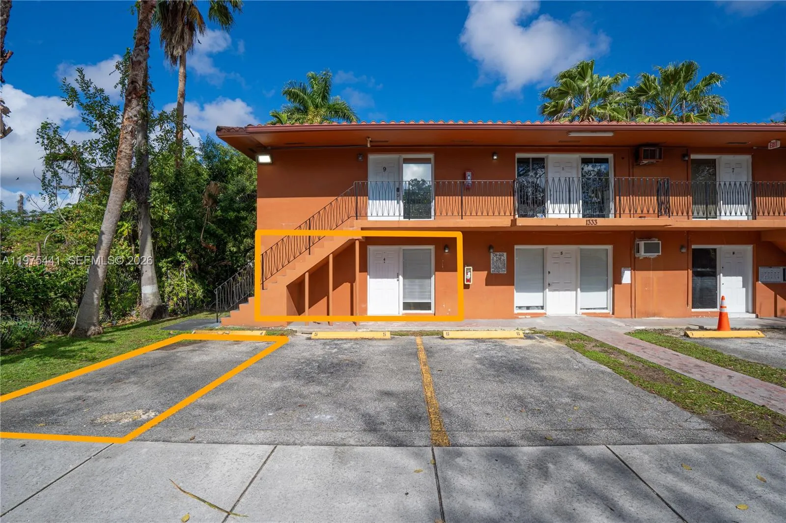1333 Nw 15th St 8, Miami, Florida 33125, Miami, Florida 33125, ,1 BathroomBathrooms,Residential Lease,For Rent,1333 Nw 15th St 8, Miami, Florida 33125,A11975441