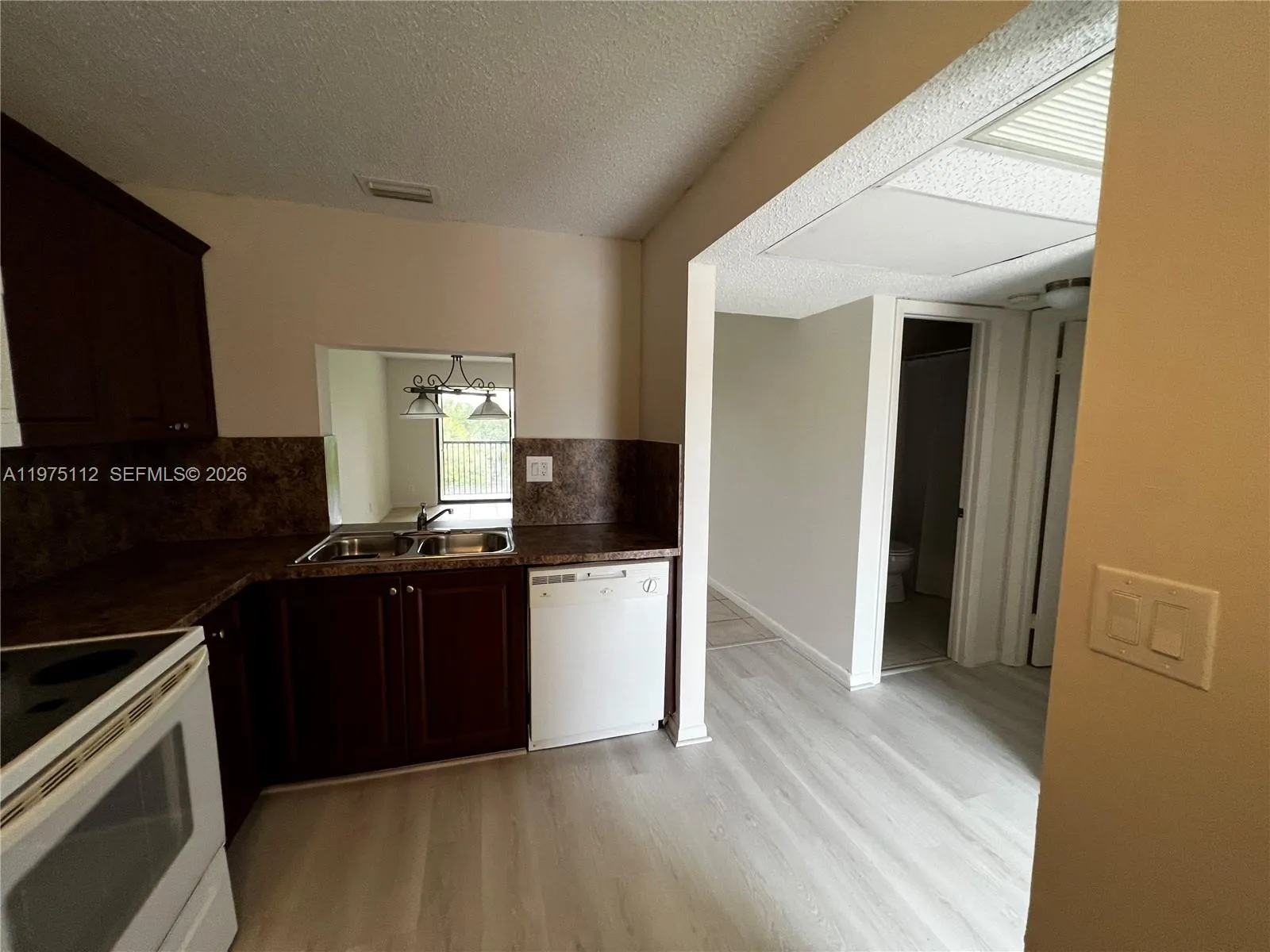 9000 Nw 28th Dr 1-303, Coral Springs, Florida 3306, Coral Springs, Florida 33065, 2 Bedrooms Bedrooms, ,2 BathroomsBathrooms,Residential Lease,For Rent,9000 Nw 28th Dr 1-303, Coral Springs, Florida 3306,A11975112