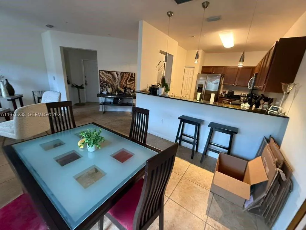 8800 Nw 107th Ct 218, Doral, Florida 33178, Doral, Florida 33178, 3 Bedrooms Bedrooms, ,2 BathroomsBathrooms,Residential Lease,For Rent,8800 Nw 107th Ct 218, Doral, Florida 33178,A11976233