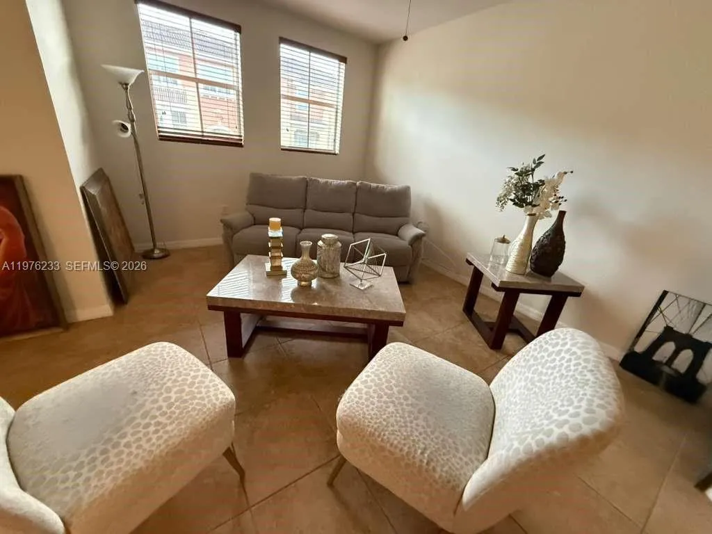 8800 Nw 107th Ct 218, Doral, Florida 33178, Doral, Florida 33178, 3 Bedrooms Bedrooms, ,2 BathroomsBathrooms,Residential Lease,For Rent,8800 Nw 107th Ct 218, Doral, Florida 33178,A11976233