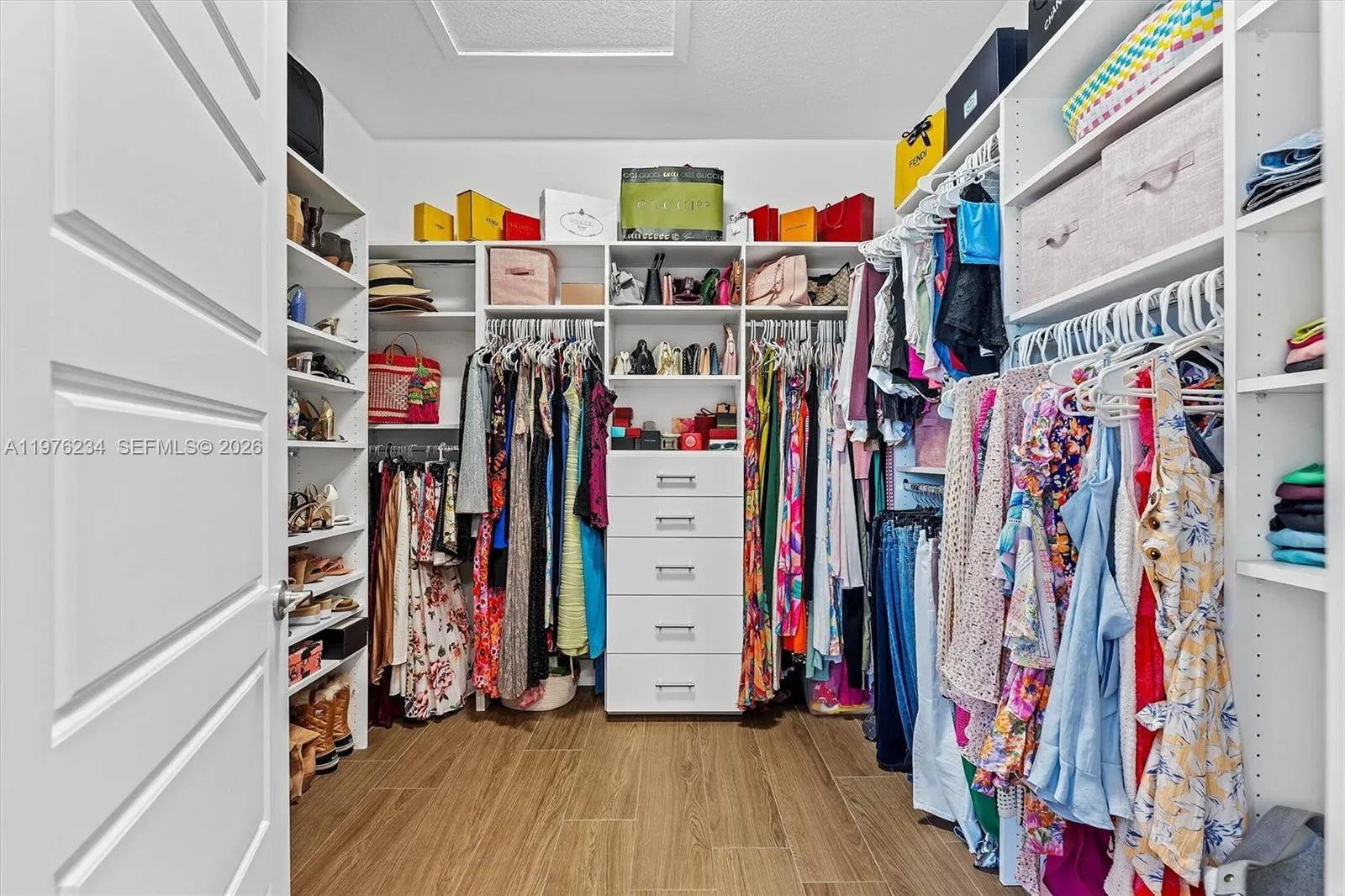 10915 Vista Ter, Parkland, Florida 33076, Parkland, Florida 33076, 5 Bedrooms Bedrooms, 1 Room Rooms,4 BathroomsBathrooms,Residential,For Sale,10915 Vista Ter, Parkland, Florida 33076,A11976234