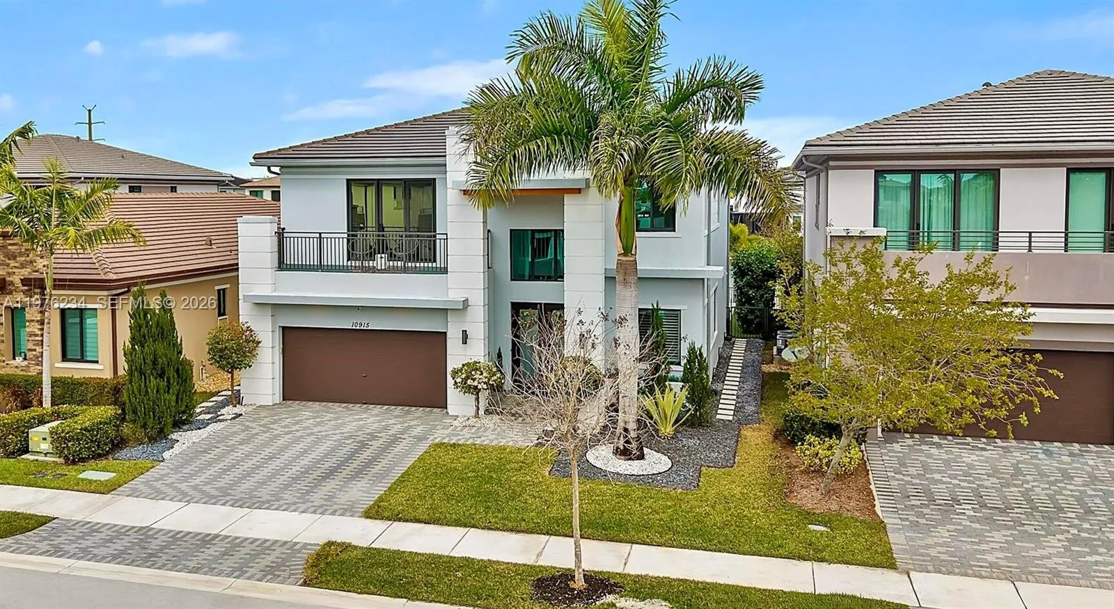 10915 Vista Ter, Parkland, Florida 33076, Parkland, Florida 33076, 5 Bedrooms Bedrooms, 1 Room Rooms,4 BathroomsBathrooms,Residential,For Sale,10915 Vista Ter, Parkland, Florida 33076,A11976234