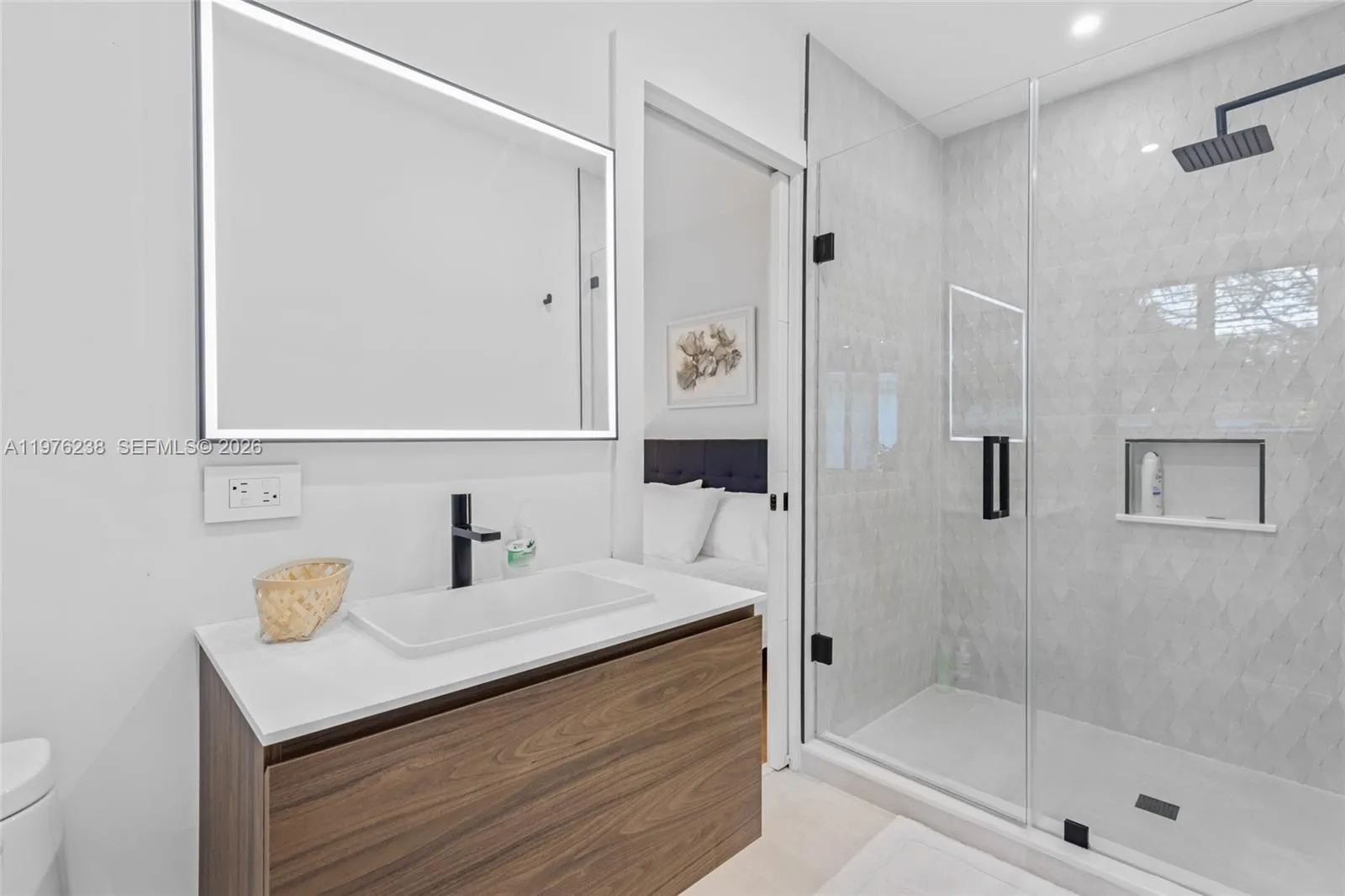 535 Ne 50th Ter, Miami, Florida 33137, Miami, Florida 33137, 4 Bedrooms Bedrooms, ,3 BathroomsBathrooms,Residential Lease,For Rent,535 Ne 50th Ter, Miami, Florida 33137,A11976238