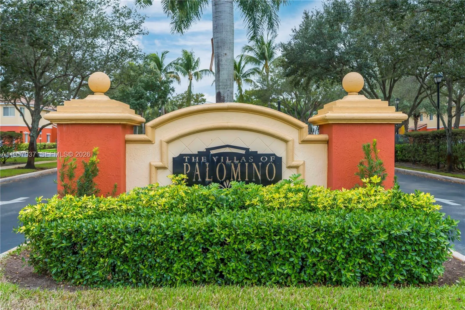 7401 Palomino Dr 114-1, Davie, Florida 33024, Davie, Florida 33024, 3 Bedrooms Bedrooms, ,2 BathroomsBathrooms,Residential,For Sale,7401 Palomino Dr 114-1, Davie, Florida 33024,A11957937