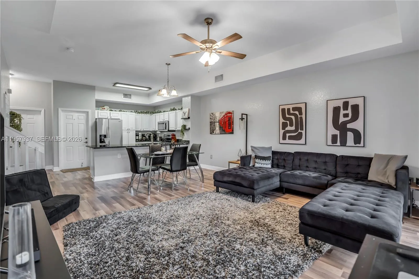 7401 Palomino Dr 114-1, Davie, Florida 33024, Davie, Florida 33024, 3 Bedrooms Bedrooms, ,2 BathroomsBathrooms,Residential,For Sale,7401 Palomino Dr 114-1, Davie, Florida 33024,A11957937