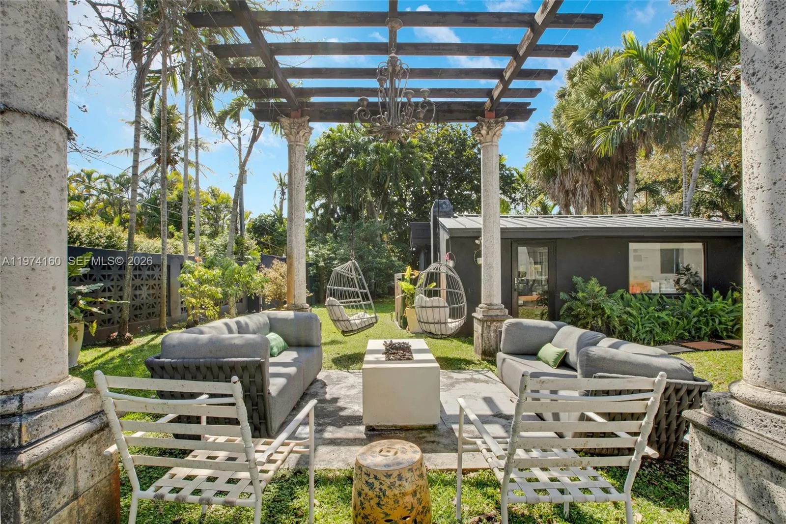 10659 Ne 10th Pl, Miami Shores, Florida 33138, Miami Shores, Florida 33138, 5 Bedrooms Bedrooms, ,5 BathroomsBathrooms,Residential,For Sale,10659 Ne 10th Pl, Miami Shores, Florida 33138,A11974160
