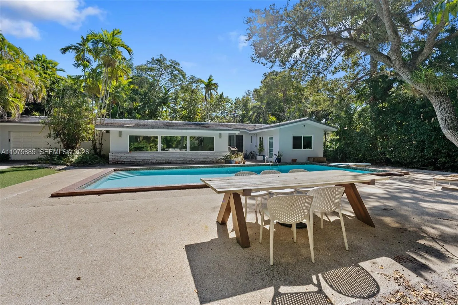 4510 Ingraham Hwy, Coral Gables, Florida 33133, Coral Gables, Florida 33133, 3 Bedrooms Bedrooms, ,2 BathroomsBathrooms,Residential,For Sale,4510 Ingraham Hwy, Coral Gables, Florida 33133,A11975885
