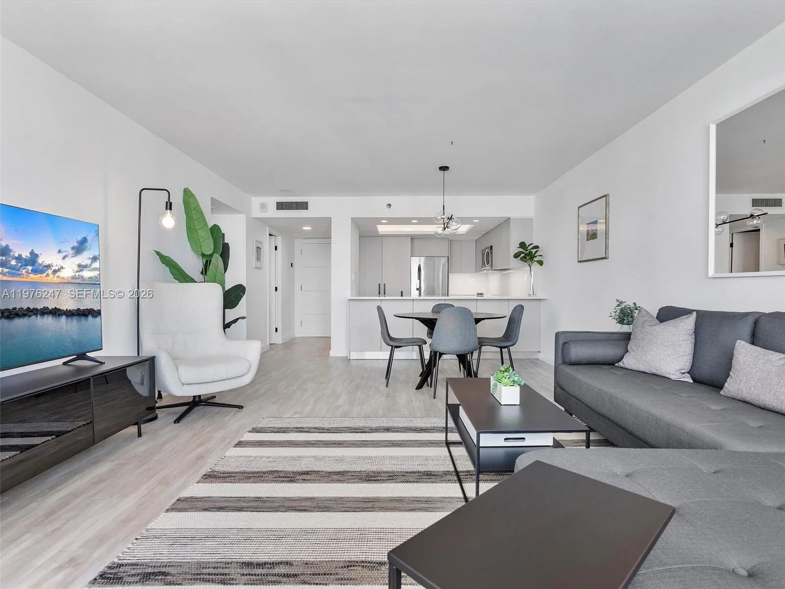 400 S Pointe Dr 2308, Miami Beach, Florida 33139, Miami Beach, Florida 33139, 1 Bedroom Bedrooms, ,1 BathroomBathrooms,Residential Lease,For Rent,400 S Pointe Dr 2308, Miami Beach, Florida 33139,A11976247
