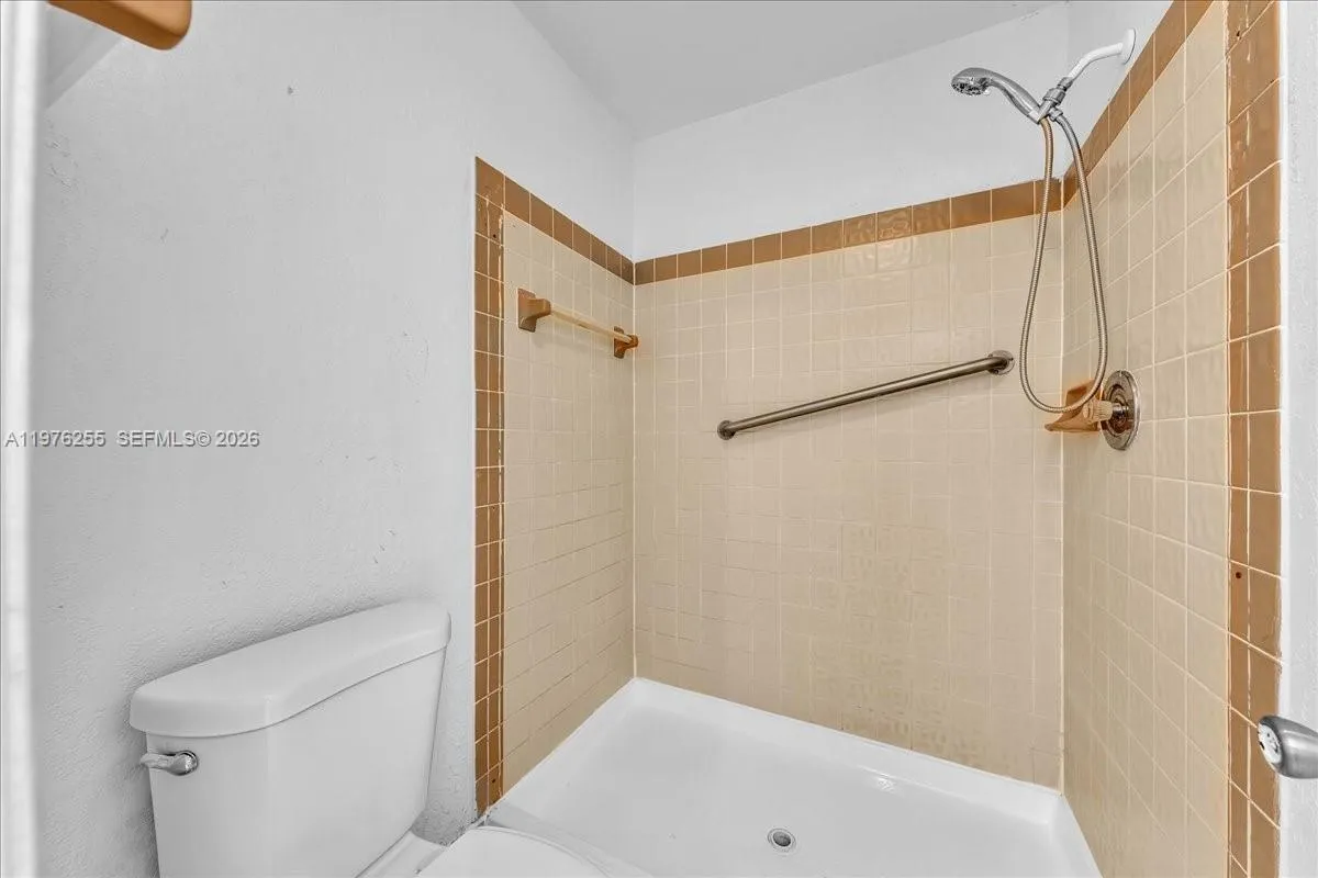 3814 Coral Tree Cir 3814, Coconut Creek, Florida 3, Coconut Creek, Florida 33073, 2 Bedrooms Bedrooms, ,2 BathroomsBathrooms,Residential,For Sale,3814 Coral Tree Cir 3814, Coconut Creek, Florida 3,A11976255