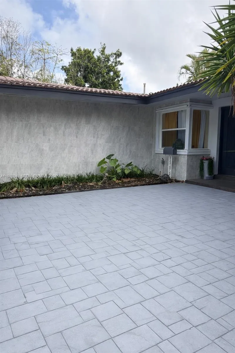2110 Ne 198th Ter, Miami, Florida 33179, Miami, Florida 33179, 5 Bedrooms Bedrooms, ,3 BathroomsBathrooms,Residential,For Sale,2110 Ne 198th Ter, Miami, Florida 33179,A11976048