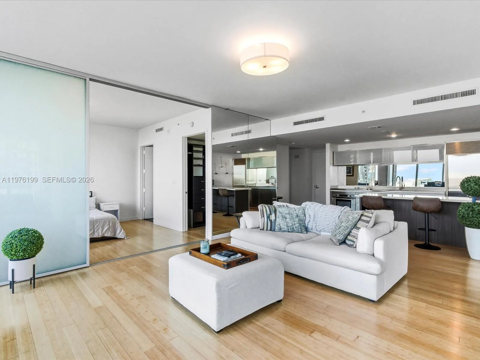 1040 Biscayne Blvd 1107, Miami, Florida 33132, Miami, Florida 33132, 2 Bedrooms Bedrooms, ,2 BathroomsBathrooms,Residential Lease,For Rent,1040 Biscayne Blvd 1107, Miami, Florida 33132,A11976199