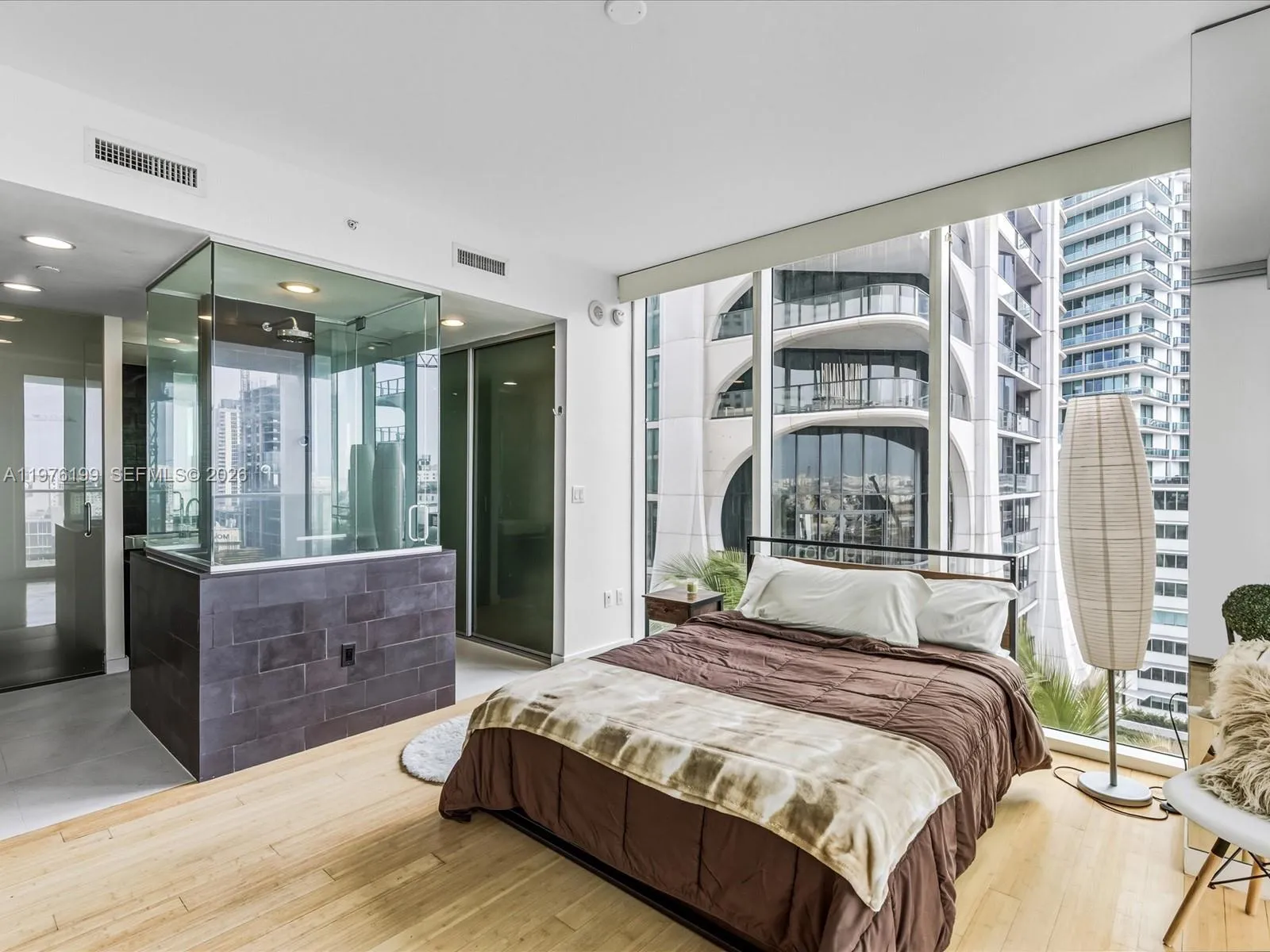 1040 Biscayne Blvd 1107, Miami, Florida 33132, Miami, Florida 33132, 2 Bedrooms Bedrooms, ,2 BathroomsBathrooms,Residential Lease,For Rent,1040 Biscayne Blvd 1107, Miami, Florida 33132,A11976199