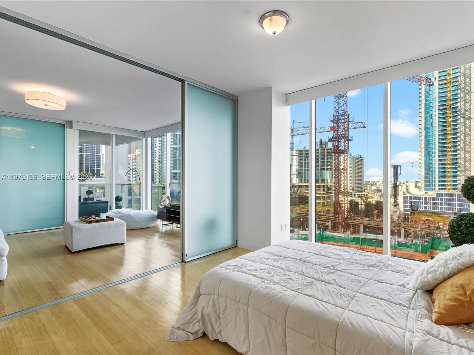 1040 Biscayne Blvd 1107, Miami, Florida 33132, Miami, Florida 33132, 2 Bedrooms Bedrooms, ,2 BathroomsBathrooms,Residential Lease,For Rent,1040 Biscayne Blvd 1107, Miami, Florida 33132,A11976199