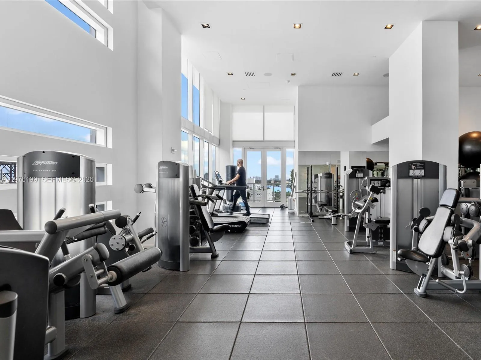 1040 Biscayne Blvd 1107, Miami, Florida 33132, Miami, Florida 33132, 2 Bedrooms Bedrooms, ,2 BathroomsBathrooms,Residential Lease,For Rent,1040 Biscayne Blvd 1107, Miami, Florida 33132,A11976199