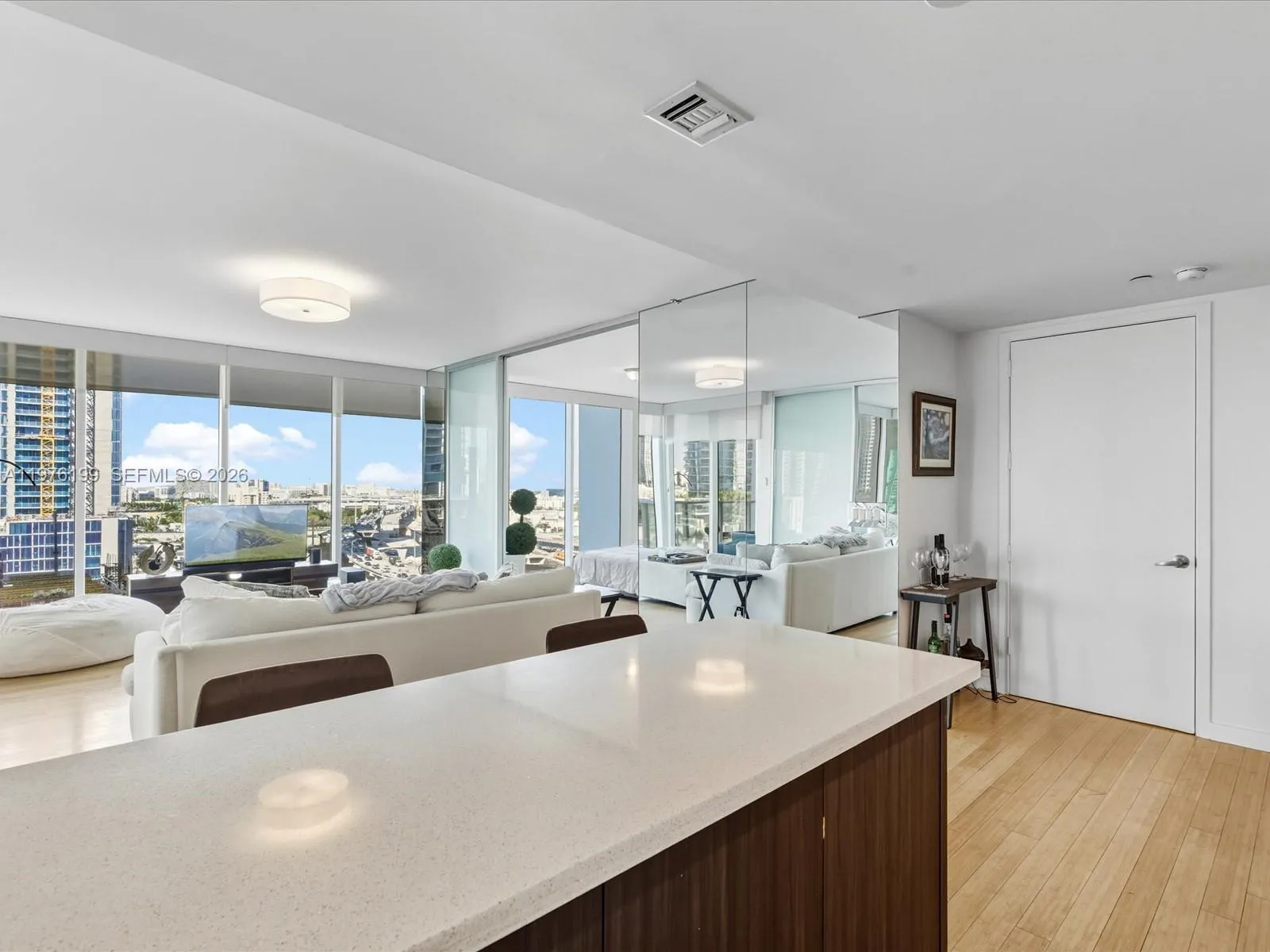 1040 Biscayne Blvd 1107, Miami, Florida 33132, Miami, Florida 33132, 2 Bedrooms Bedrooms, ,2 BathroomsBathrooms,Residential Lease,For Rent,1040 Biscayne Blvd 1107, Miami, Florida 33132,A11976199