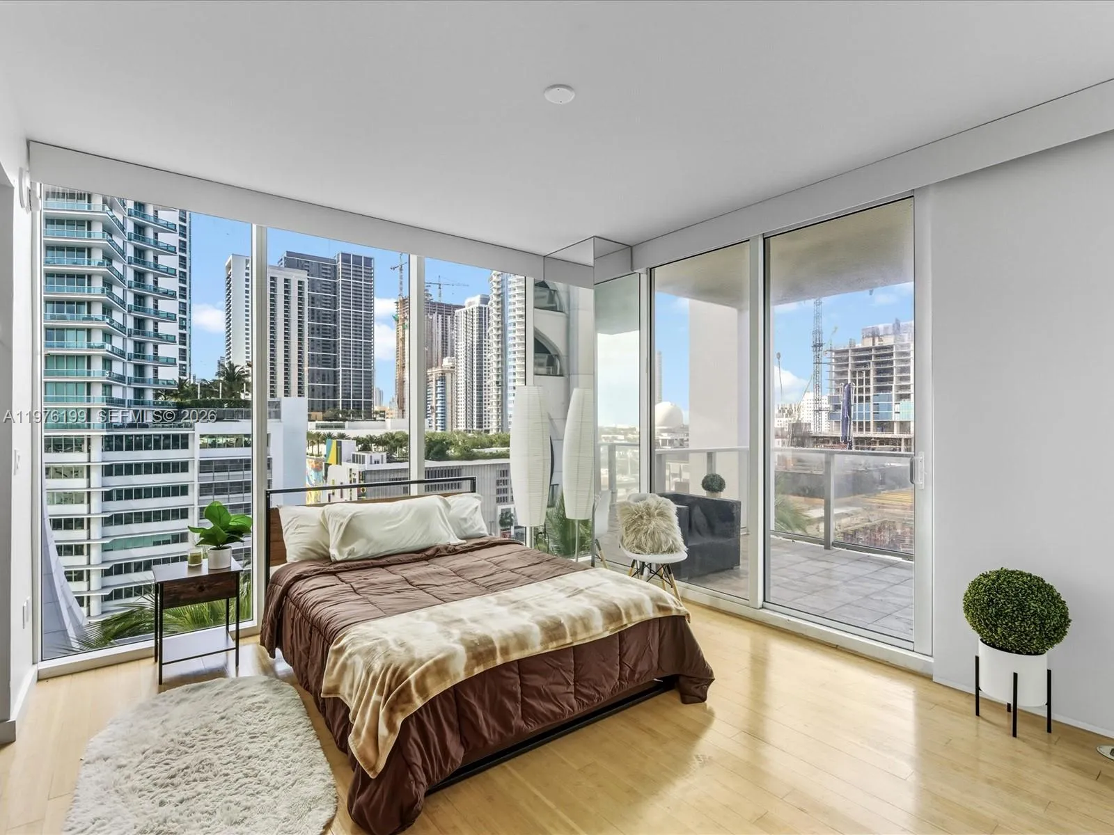 1040 Biscayne Blvd 1107, Miami, Florida 33132, Miami, Florida 33132, 2 Bedrooms Bedrooms, ,2 BathroomsBathrooms,Residential Lease,For Rent,1040 Biscayne Blvd 1107, Miami, Florida 33132,A11976199