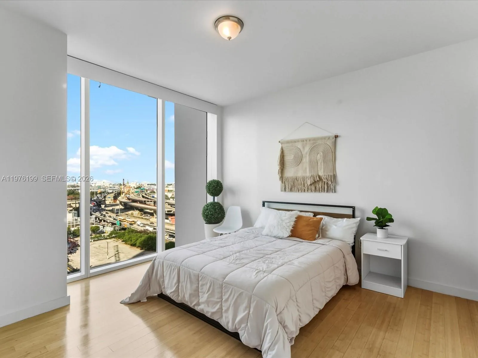 1040 Biscayne Blvd 1107, Miami, Florida 33132, Miami, Florida 33132, 2 Bedrooms Bedrooms, ,2 BathroomsBathrooms,Residential Lease,For Rent,1040 Biscayne Blvd 1107, Miami, Florida 33132,A11976199