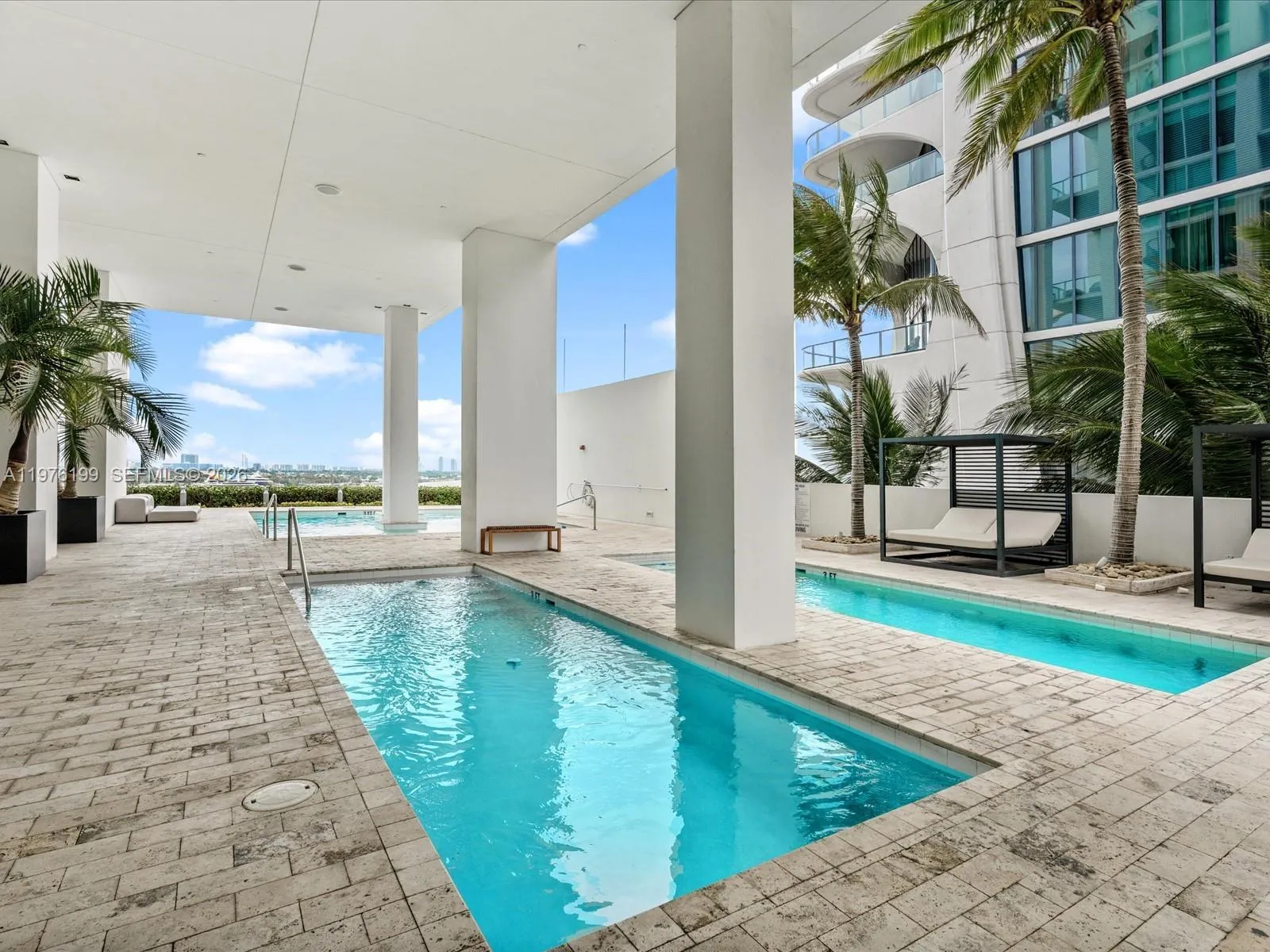 1040 Biscayne Blvd 1107, Miami, Florida 33132, Miami, Florida 33132, 2 Bedrooms Bedrooms, ,2 BathroomsBathrooms,Residential Lease,For Rent,1040 Biscayne Blvd 1107, Miami, Florida 33132,A11976199