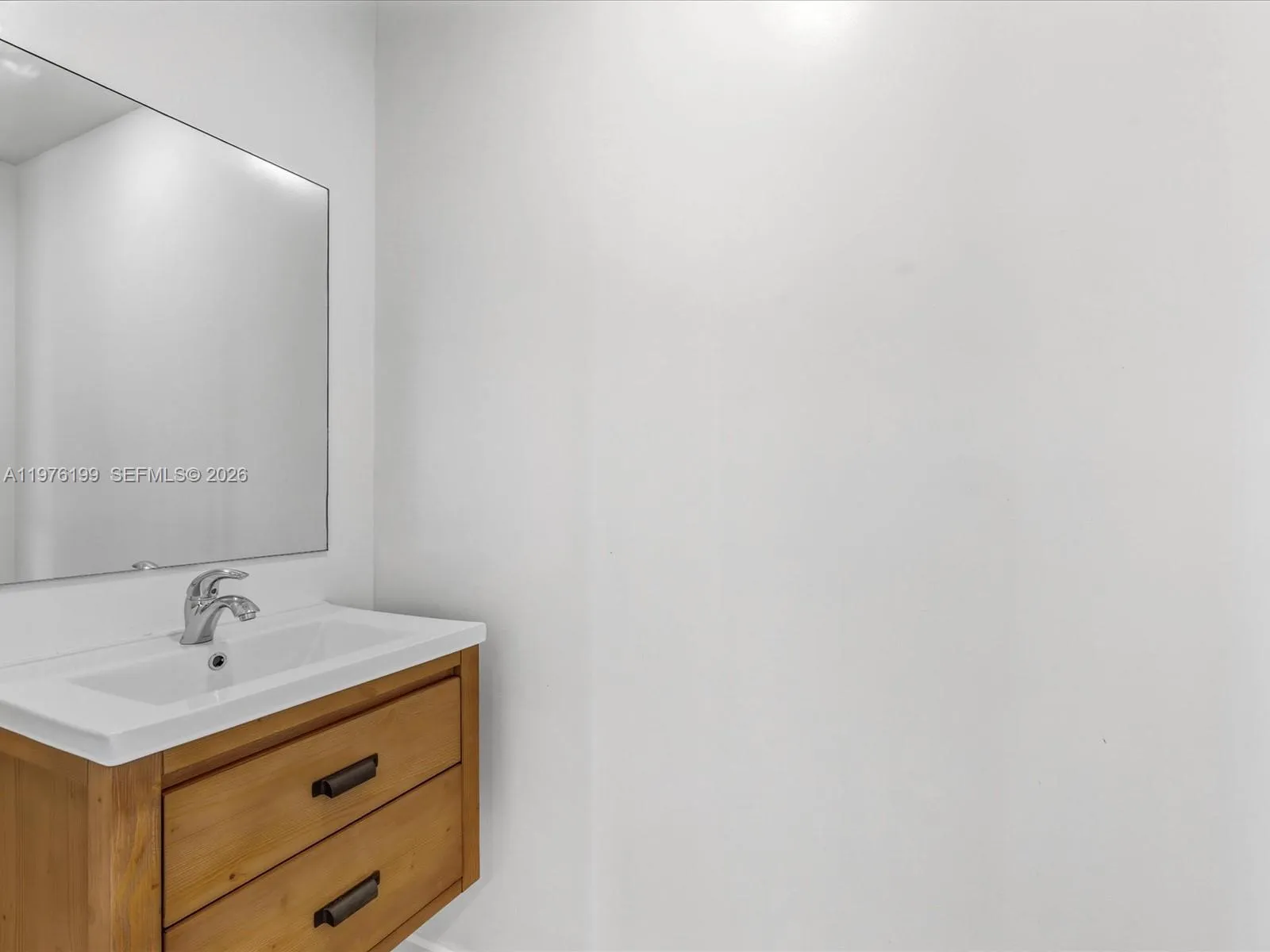 1040 Biscayne Blvd 1107, Miami, Florida 33132, Miami, Florida 33132, 2 Bedrooms Bedrooms, ,2 BathroomsBathrooms,Residential Lease,For Rent,1040 Biscayne Blvd 1107, Miami, Florida 33132,A11976199