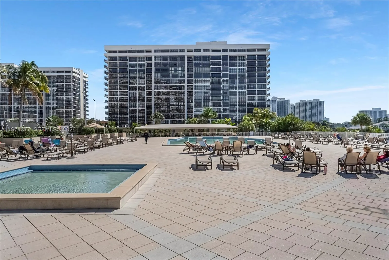 1985 S Ocean Dr Phj, Hallandale Beach, Florida 330, Hallandale Beach, Florida 33009, 2 Bedrooms Bedrooms, ,2 BathroomsBathrooms,Residential Lease,For Rent,1985 S Ocean Dr Phj, Hallandale Beach, Florida 330,A11974377