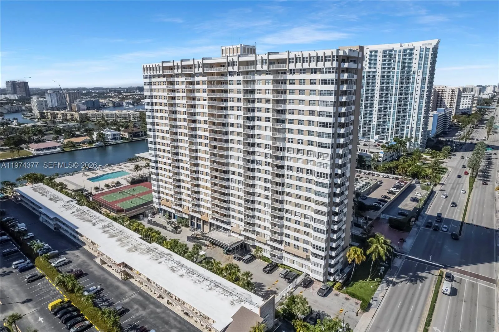1985 S Ocean Dr Phj, Hallandale Beach, Florida 330, Hallandale Beach, Florida 33009, 2 Bedrooms Bedrooms, ,2 BathroomsBathrooms,Residential Lease,For Rent,1985 S Ocean Dr Phj, Hallandale Beach, Florida 330,A11974377