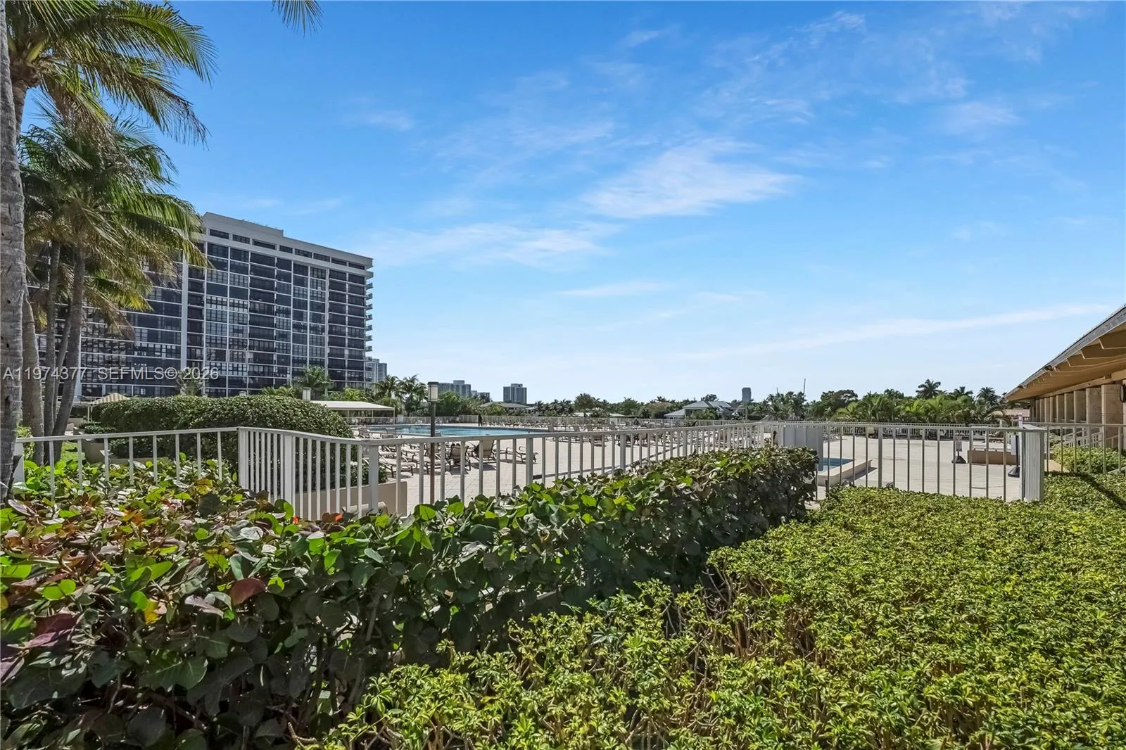 1985 S Ocean Dr Phj, Hallandale Beach, Florida 330, Hallandale Beach, Florida 33009, 2 Bedrooms Bedrooms, ,2 BathroomsBathrooms,Residential Lease,For Rent,1985 S Ocean Dr Phj, Hallandale Beach, Florida 330,A11974377