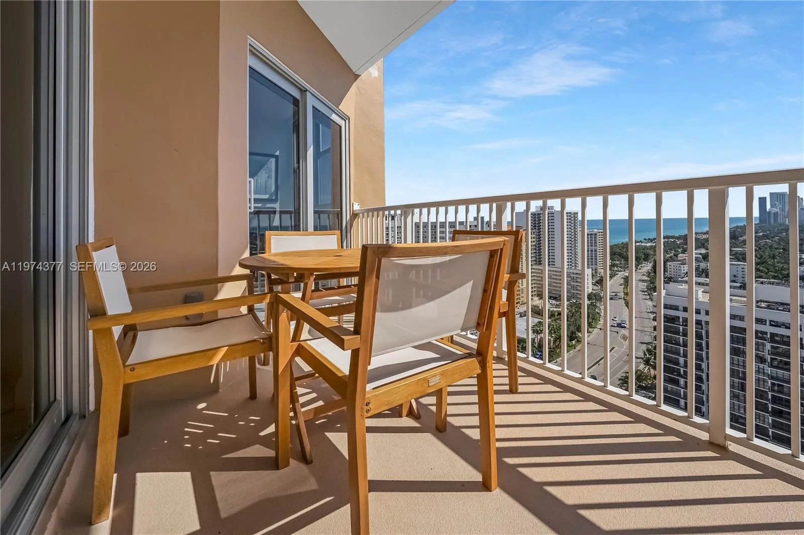 1985 S Ocean Dr Phj, Hallandale Beach, Florida 330, Hallandale Beach, Florida 33009, 2 Bedrooms Bedrooms, ,2 BathroomsBathrooms,Residential Lease,For Rent,1985 S Ocean Dr Phj, Hallandale Beach, Florida 330,A11974377