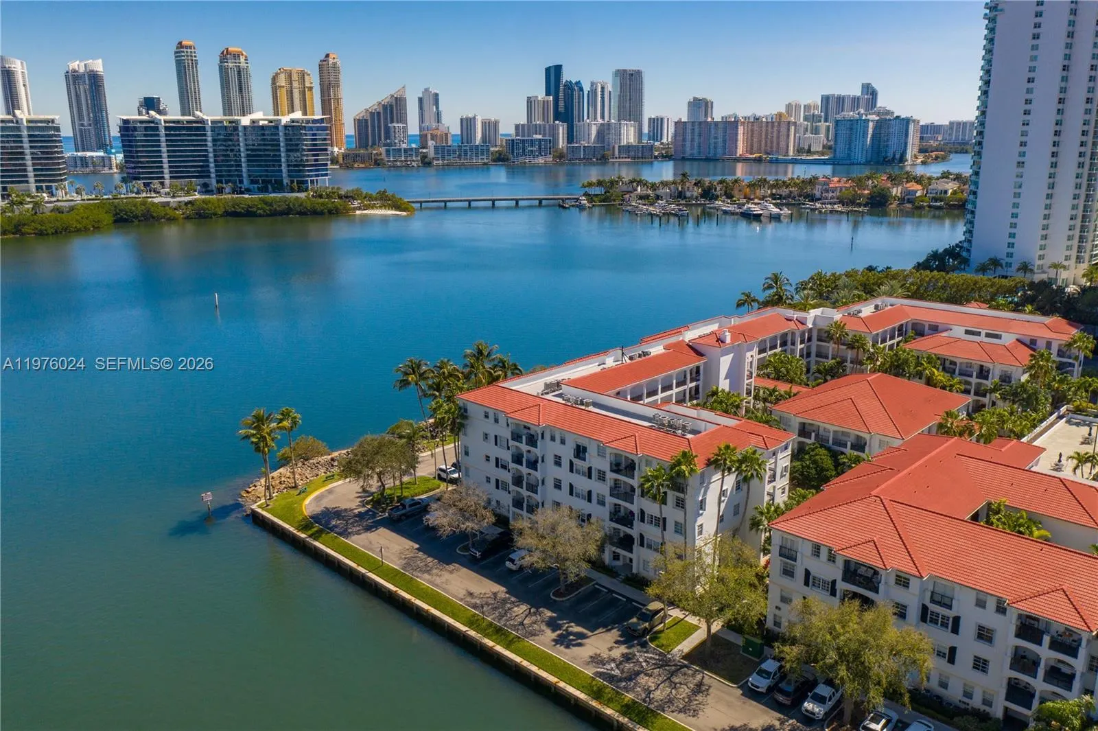 3255 Ne 184th St 12101, Aventura, Florida 33160, Aventura, Florida 33160, 3 Bedrooms Bedrooms, ,2 BathroomsBathrooms,Residential Lease,For Rent,3255 Ne 184th St 12101, Aventura, Florida 33160,A11976024