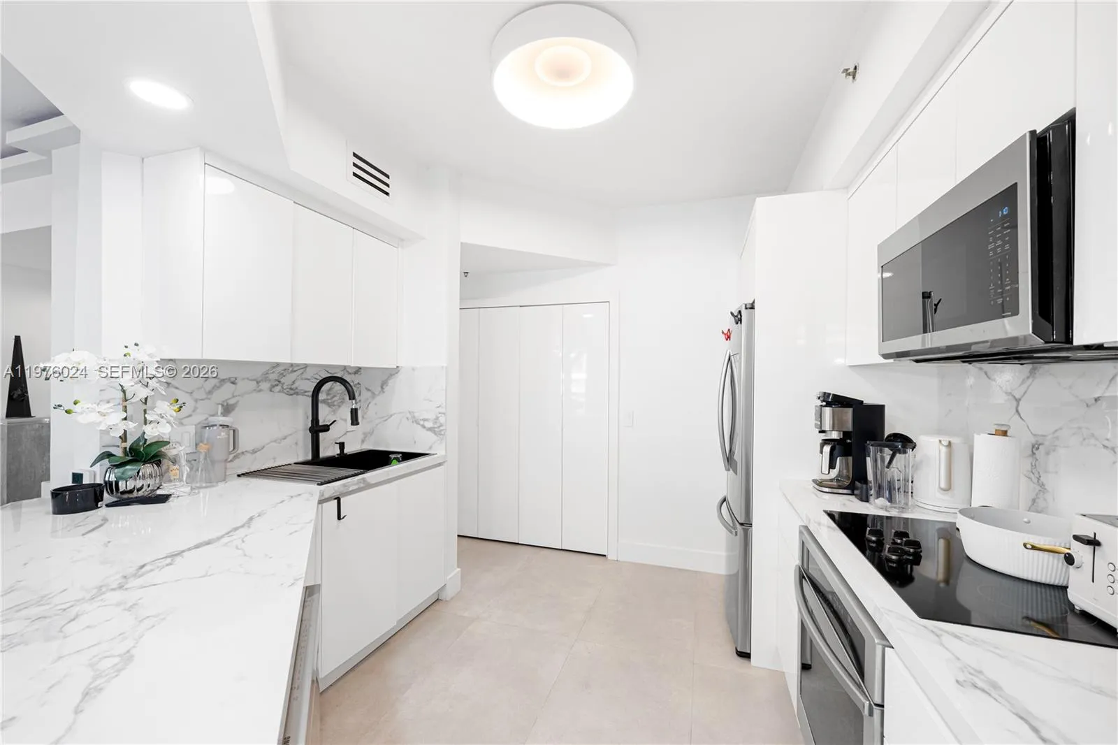 3255 Ne 184th St 12101, Aventura, Florida 33160, Aventura, Florida 33160, 3 Bedrooms Bedrooms, ,2 BathroomsBathrooms,Residential Lease,For Rent,3255 Ne 184th St 12101, Aventura, Florida 33160,A11976024