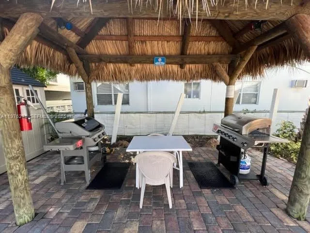 4228 N Ocean Dr 17, Lauderdale By The Sea, Florida, Lauderdale By The Sea, Florida 33308, 1 Bedroom Bedrooms, ,1 BathroomBathrooms,Residential,For Sale,4228 N Ocean Dr 17, Lauderdale By The Sea, Florida,A11976275