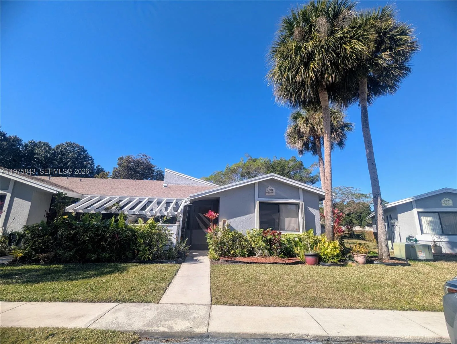 679 Racquet Club Rd 4, Weston, Florida 33326, Weston, Florida 33326, 3 Bedrooms Bedrooms, ,2 BathroomsBathrooms,Residential Lease,For Rent,679 Racquet Club Rd 4, Weston, Florida 33326,A11975843