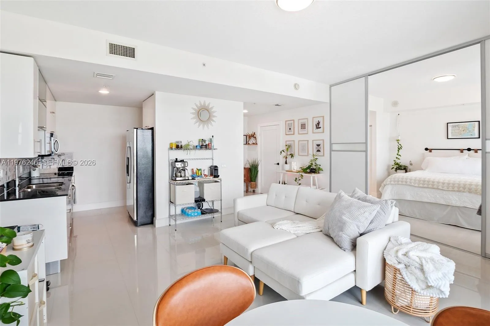 60 Sw 13th St 3603, Miami, Florida 33130, Miami, Florida 33130, 1 Bedroom Bedrooms, ,1 BathroomBathrooms,Residential Lease,For Rent,60 Sw 13th St 3603, Miami, Florida 33130,A11976246