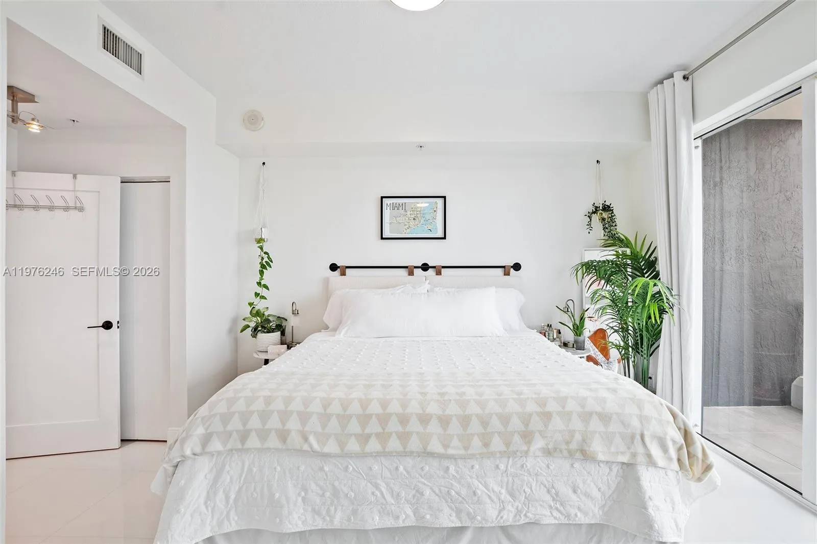 60 Sw 13th St 3603, Miami, Florida 33130, Miami, Florida 33130, 1 Bedroom Bedrooms, ,1 BathroomBathrooms,Residential Lease,For Rent,60 Sw 13th St 3603, Miami, Florida 33130,A11976246