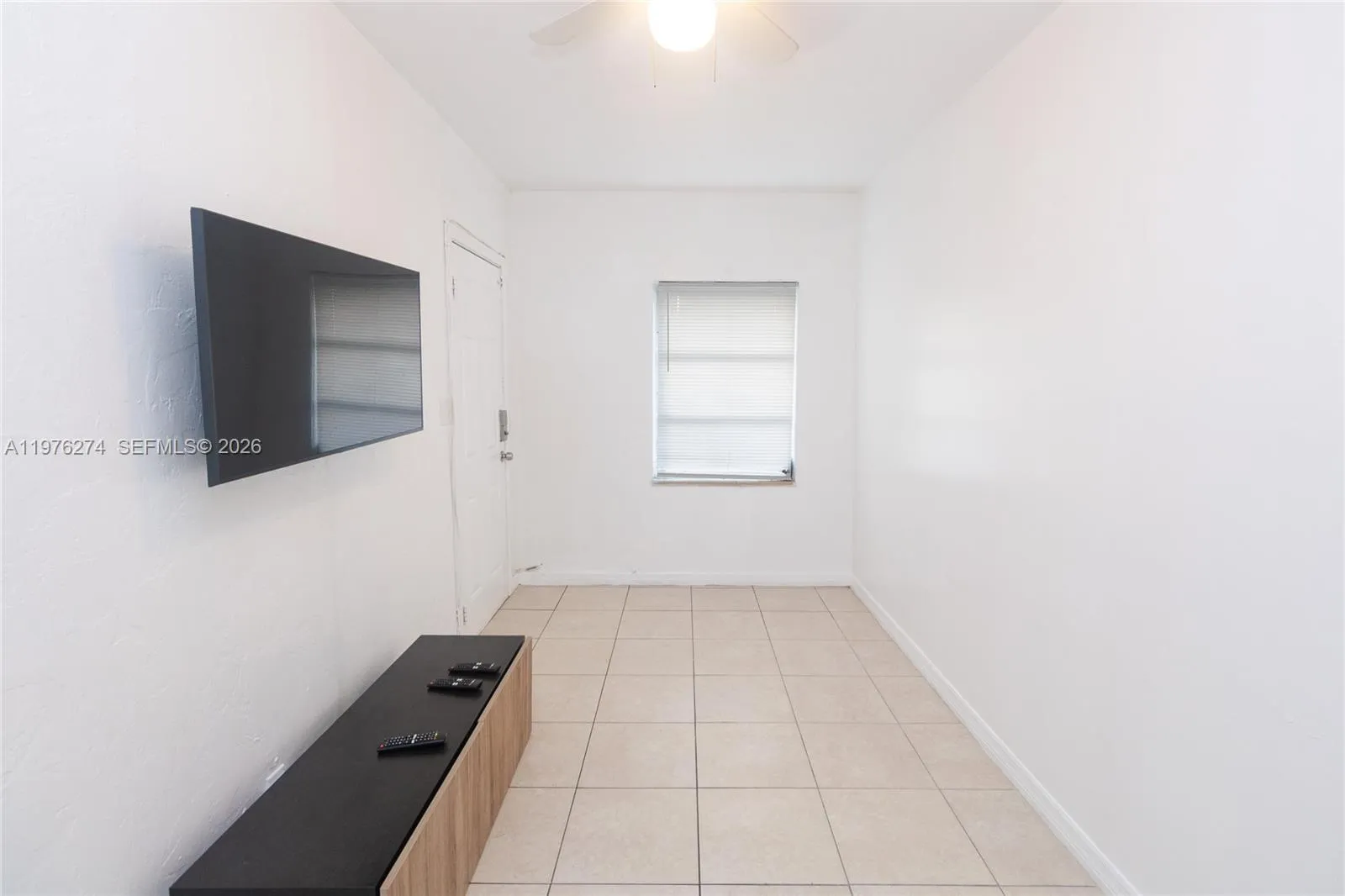 1840 Fillmore St 8, Hollywood, Florida 33020, Hollywood, Florida 33020, 1 Bedroom Bedrooms, ,1 BathroomBathrooms,Residential Lease,For Rent,1840 Fillmore St 8, Hollywood, Florida 33020,A11976274