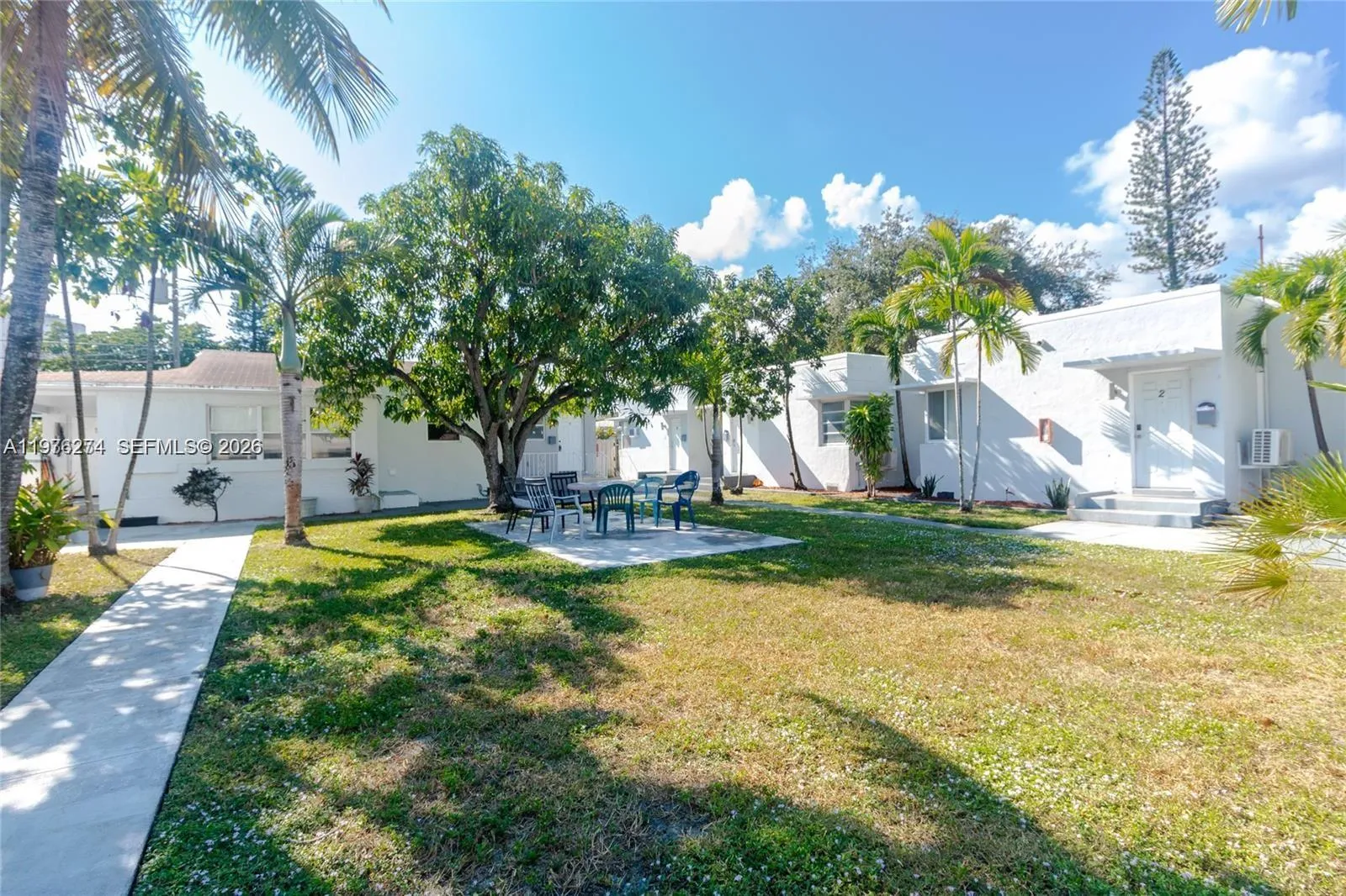1840 Fillmore St 8, Hollywood, Florida 33020, Hollywood, Florida 33020, 1 Bedroom Bedrooms, ,1 BathroomBathrooms,Residential Lease,For Rent,1840 Fillmore St 8, Hollywood, Florida 33020,A11976274