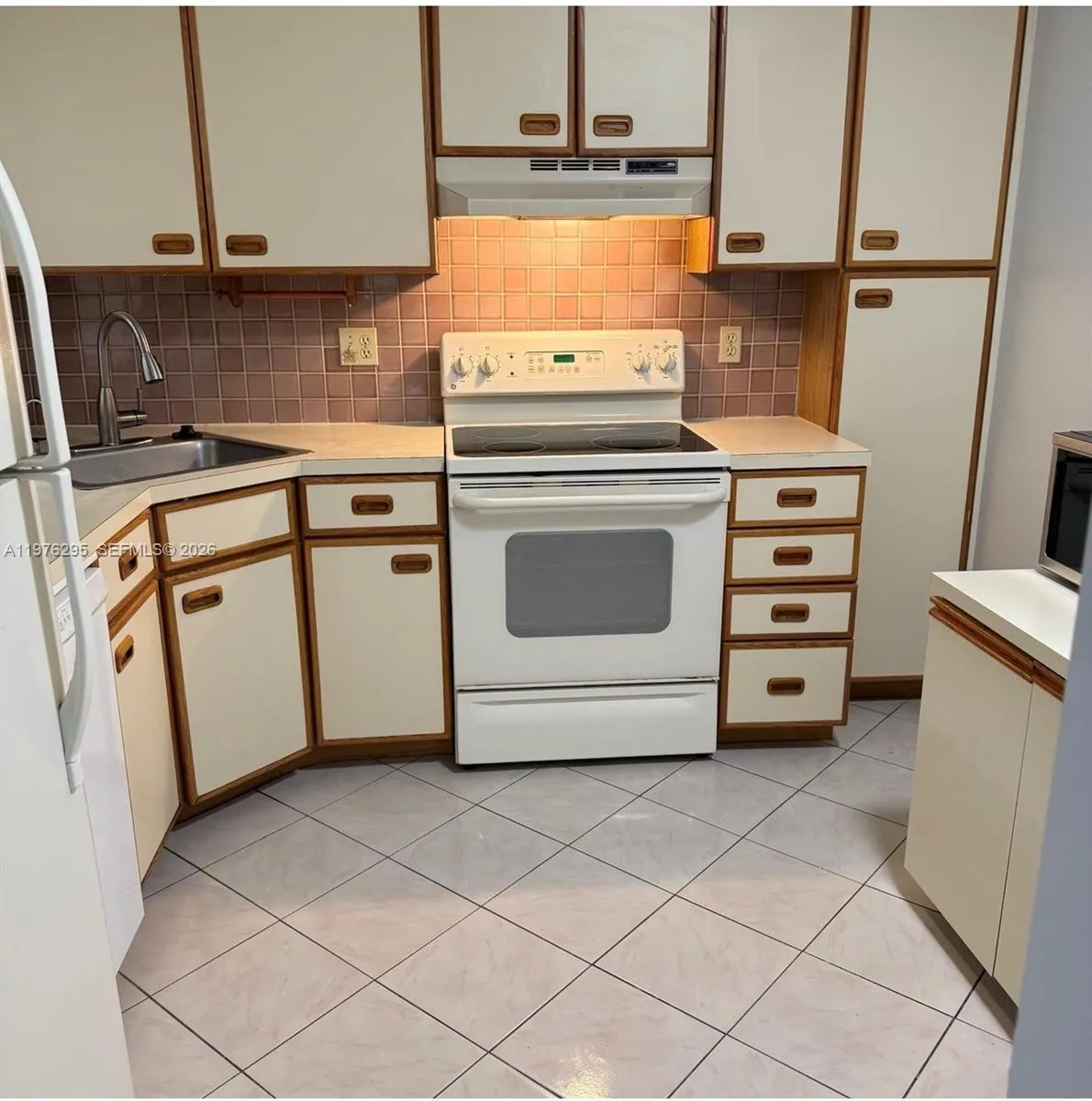 2590 N Carambola Cir N 1877, Coconut Creek, Florid, Coconut Creek, Florida 33066, 2 Bedrooms Bedrooms, ,2 BathroomsBathrooms,Residential Lease,For Rent,2590 N Carambola Cir N 1877, Coconut Creek, Florid,A11976295